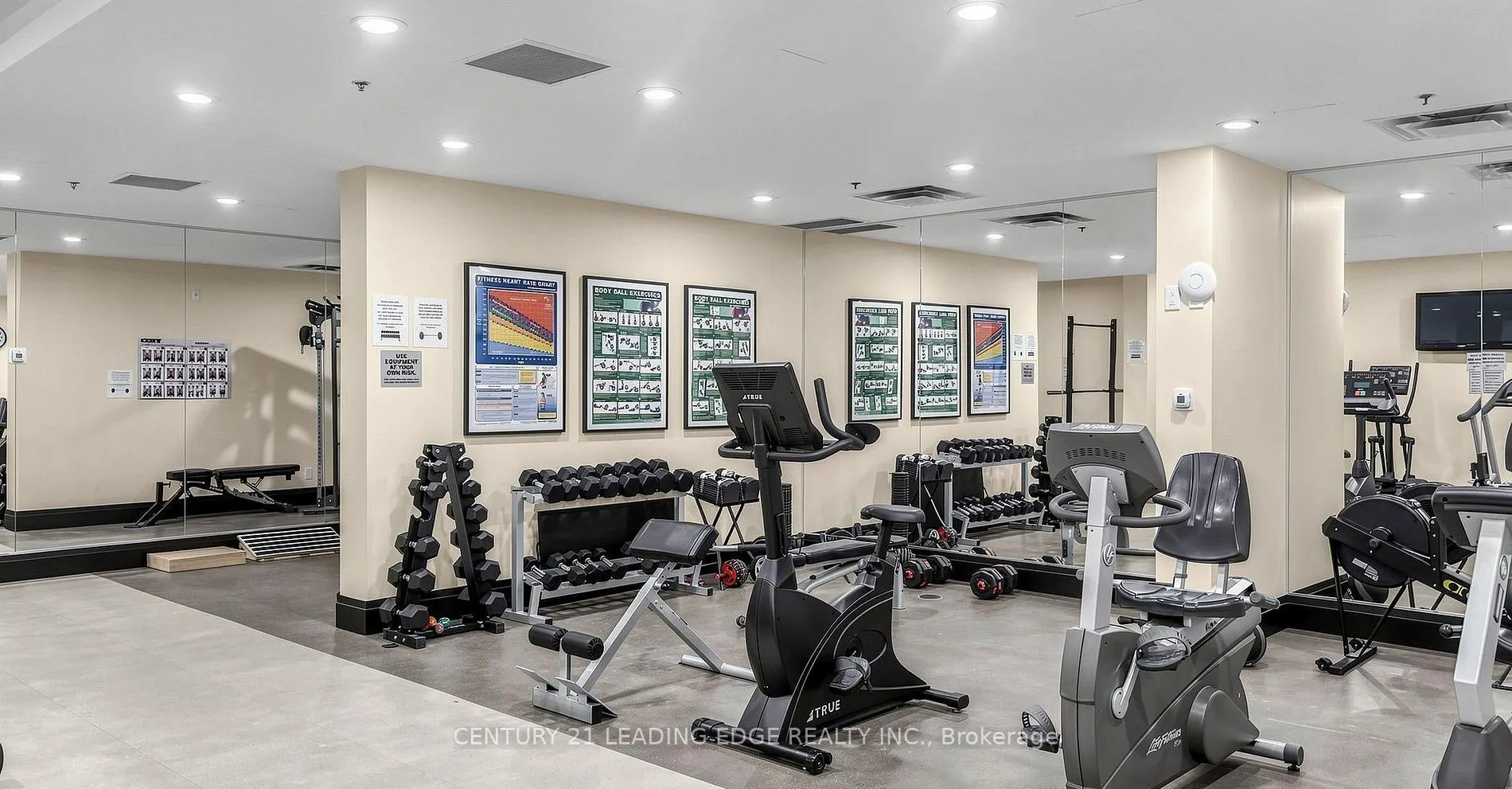 120 Dallimore Circle #820