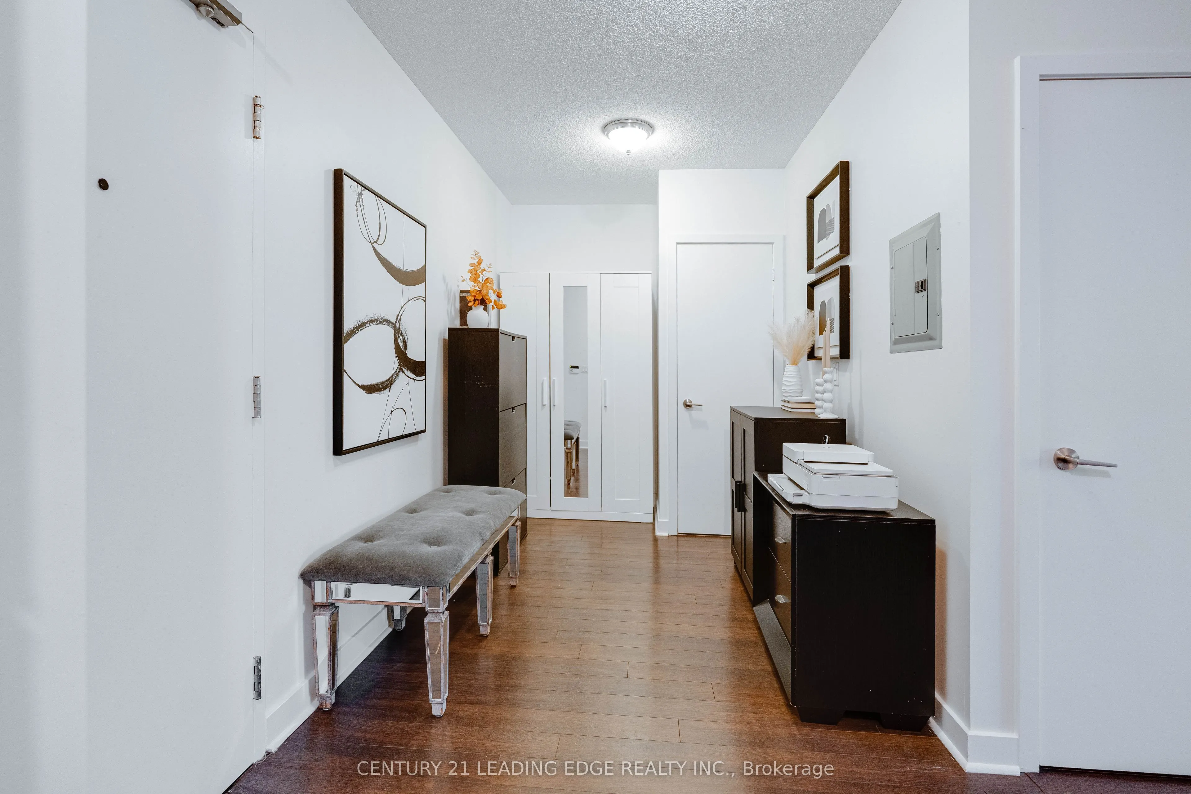 120 Dallimore Circle #820