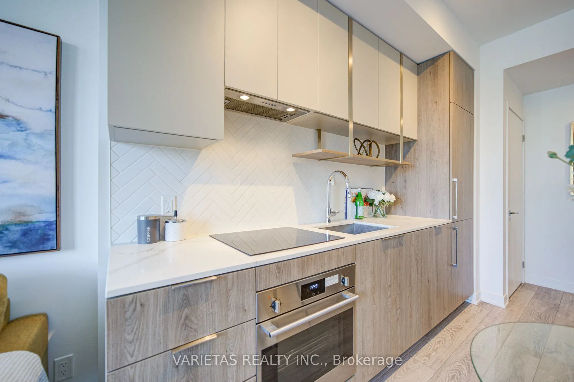 15 Holmes Avenue #1906