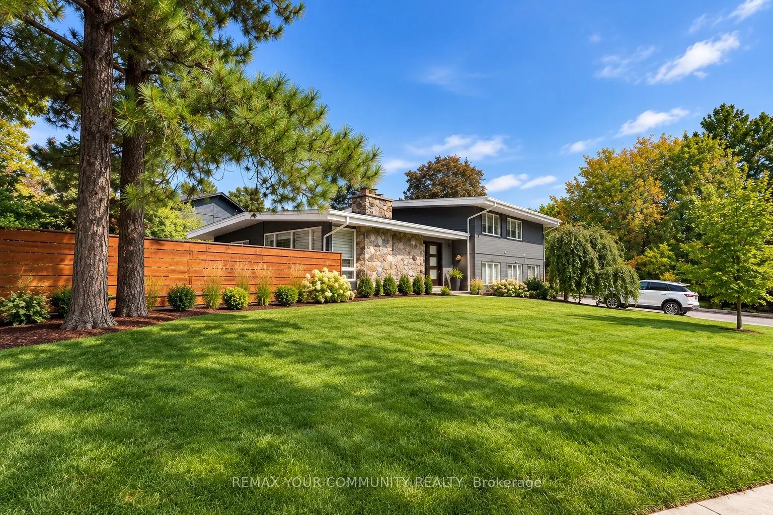 27 Artinger Court