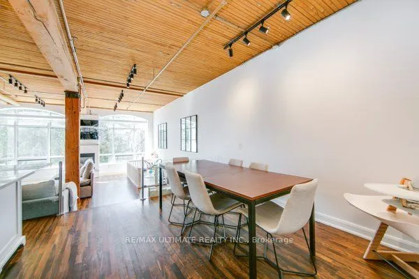 993 Queen Street W #104