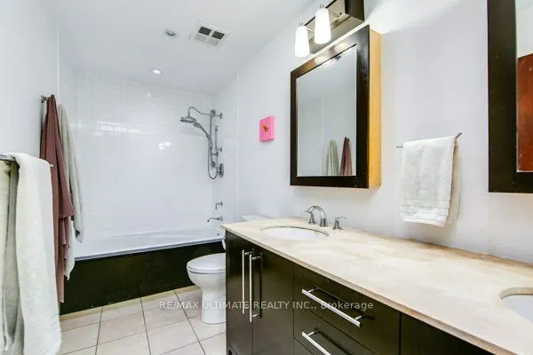 993 Queen Street W #104