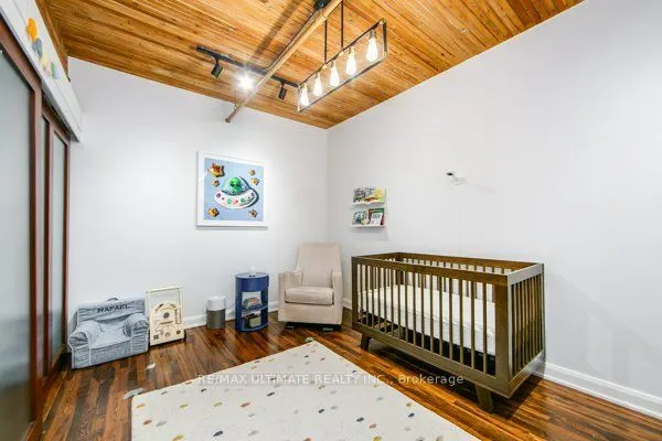 993 Queen Street W #104