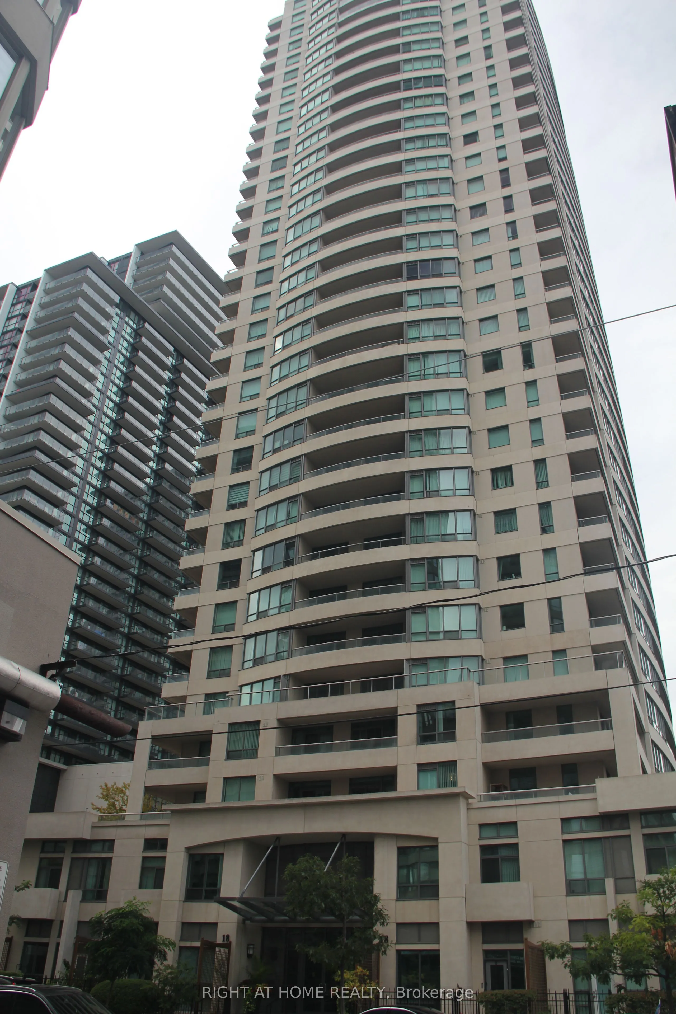 18 Spring Garden Avenue #3207