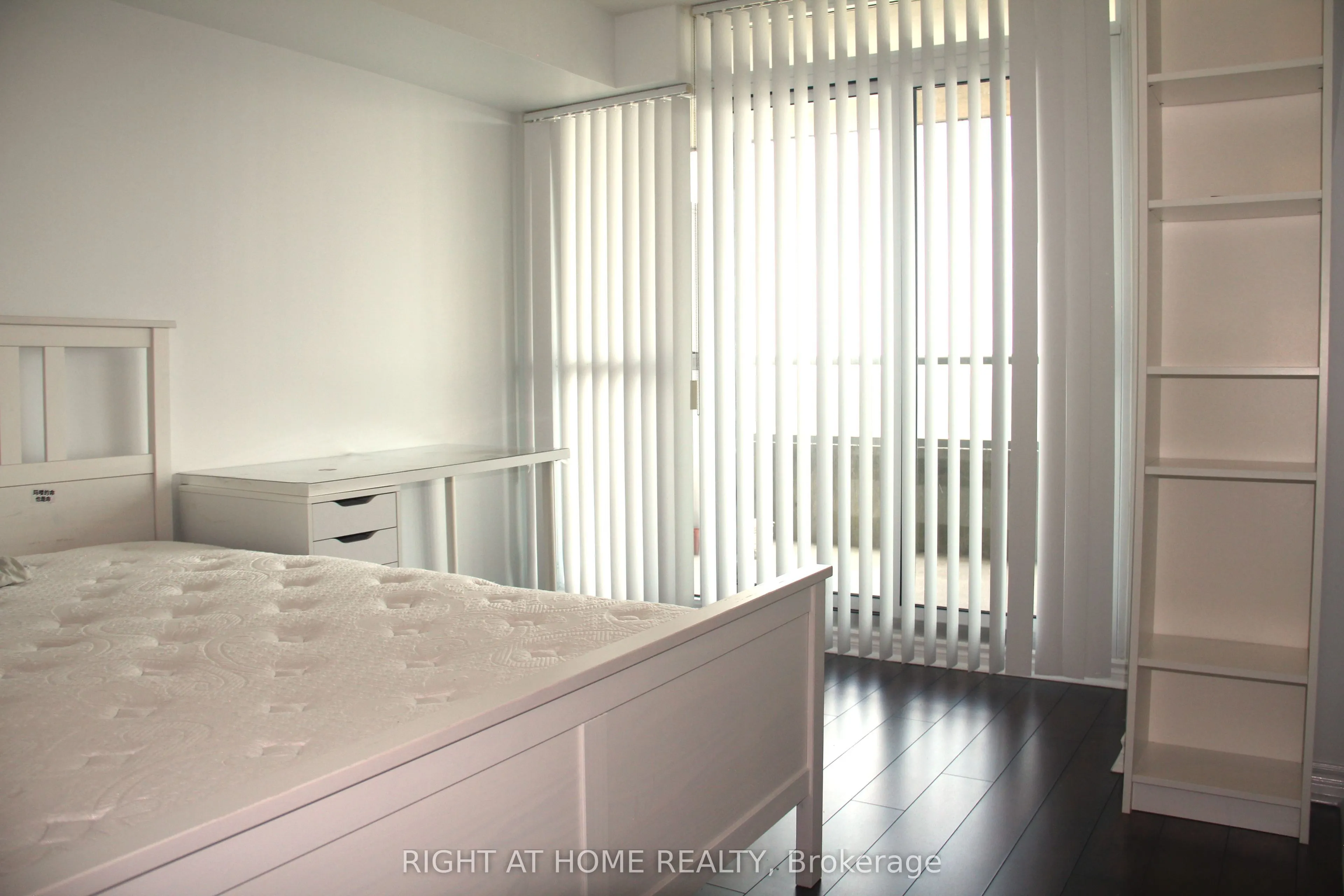 18 Spring Garden Avenue #3207