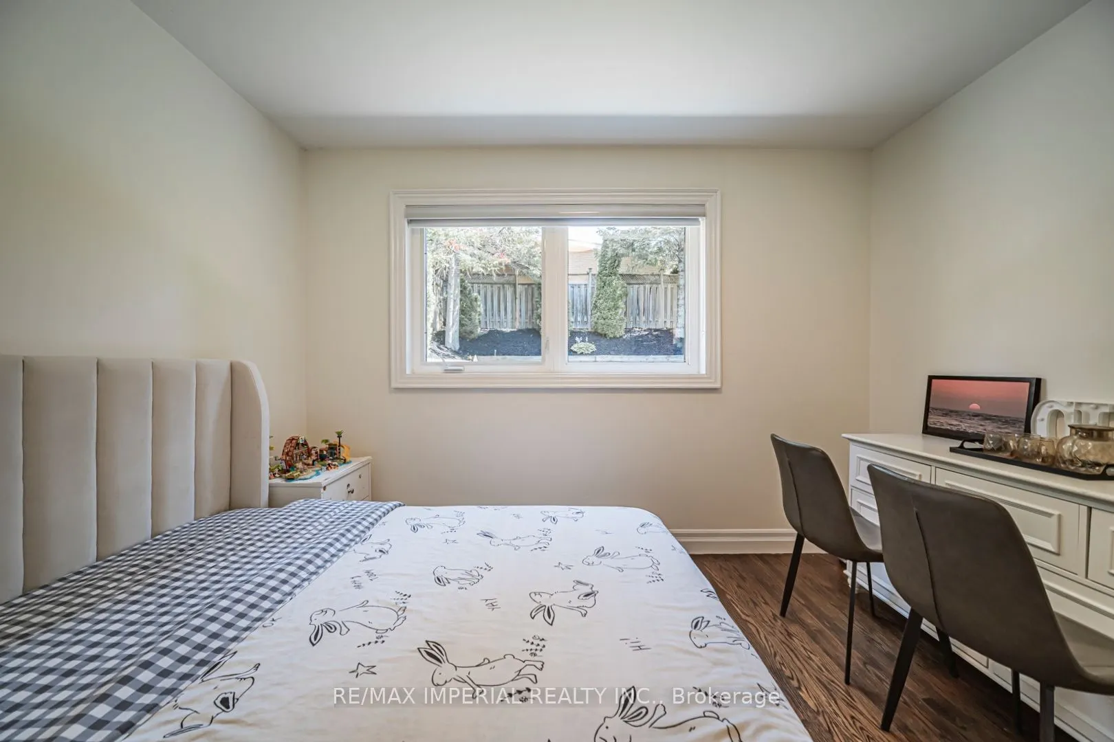 4 Quincy Crescent