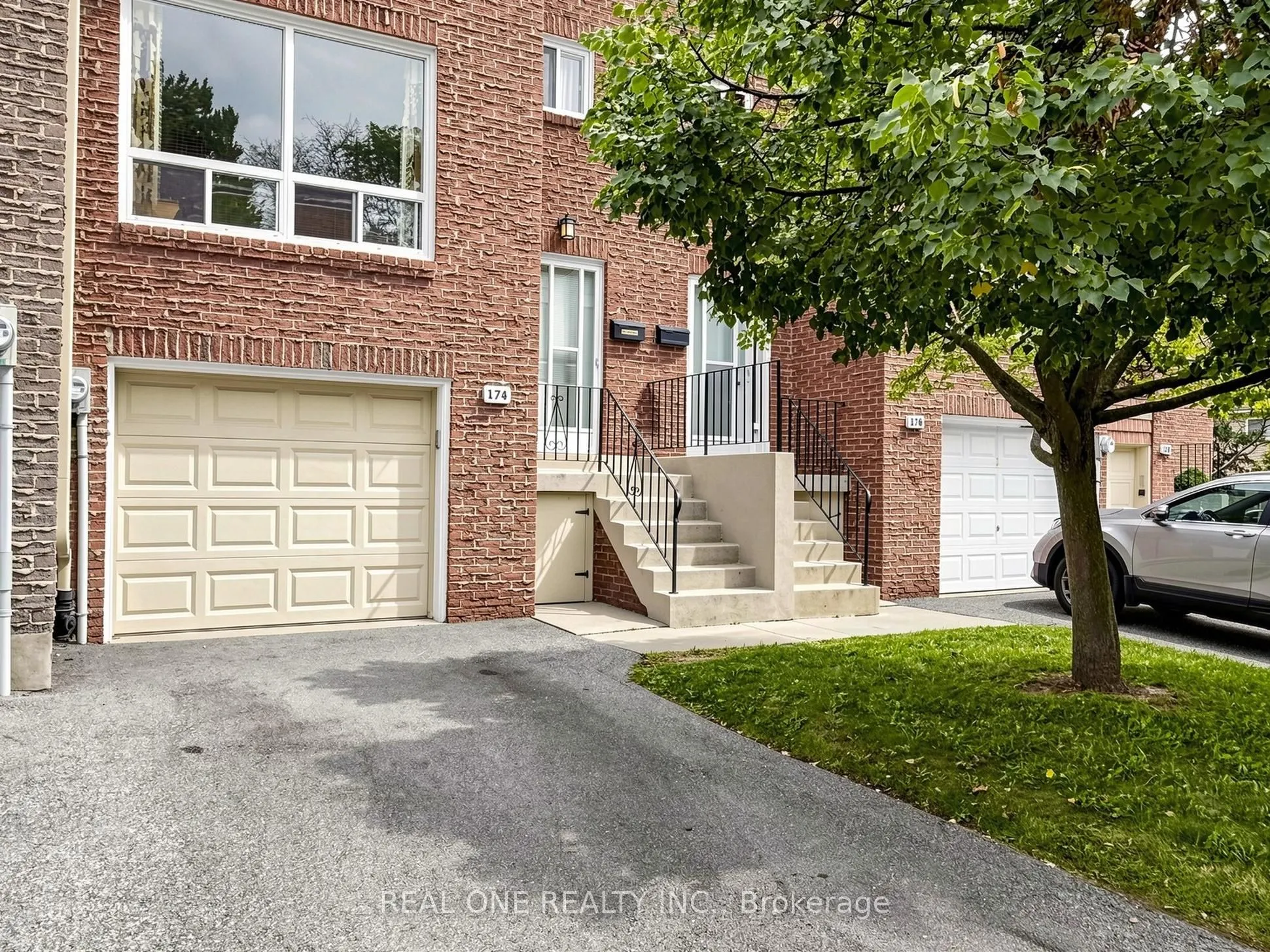 174 Rusty Crestway #15