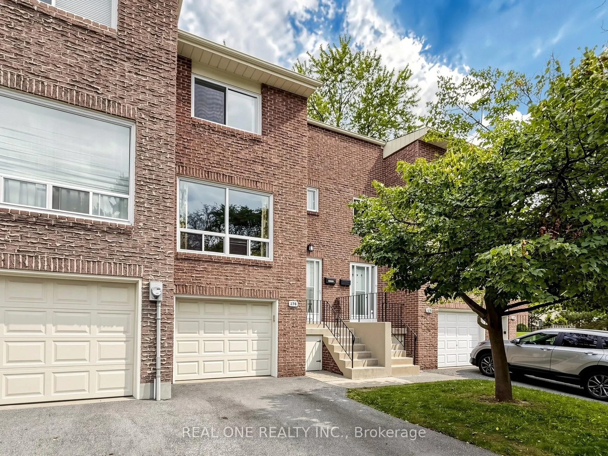 174 Rusty Crestway #15