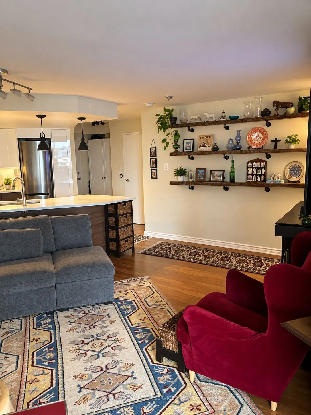 77 Maitland Place #1226