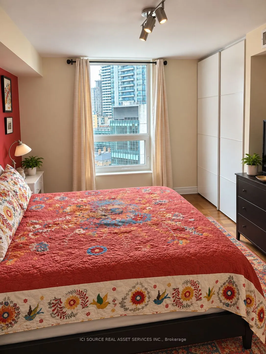 77 Maitland Place #1226