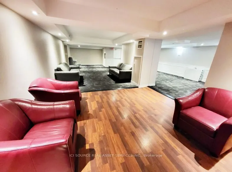 77 Maitland Place #1226