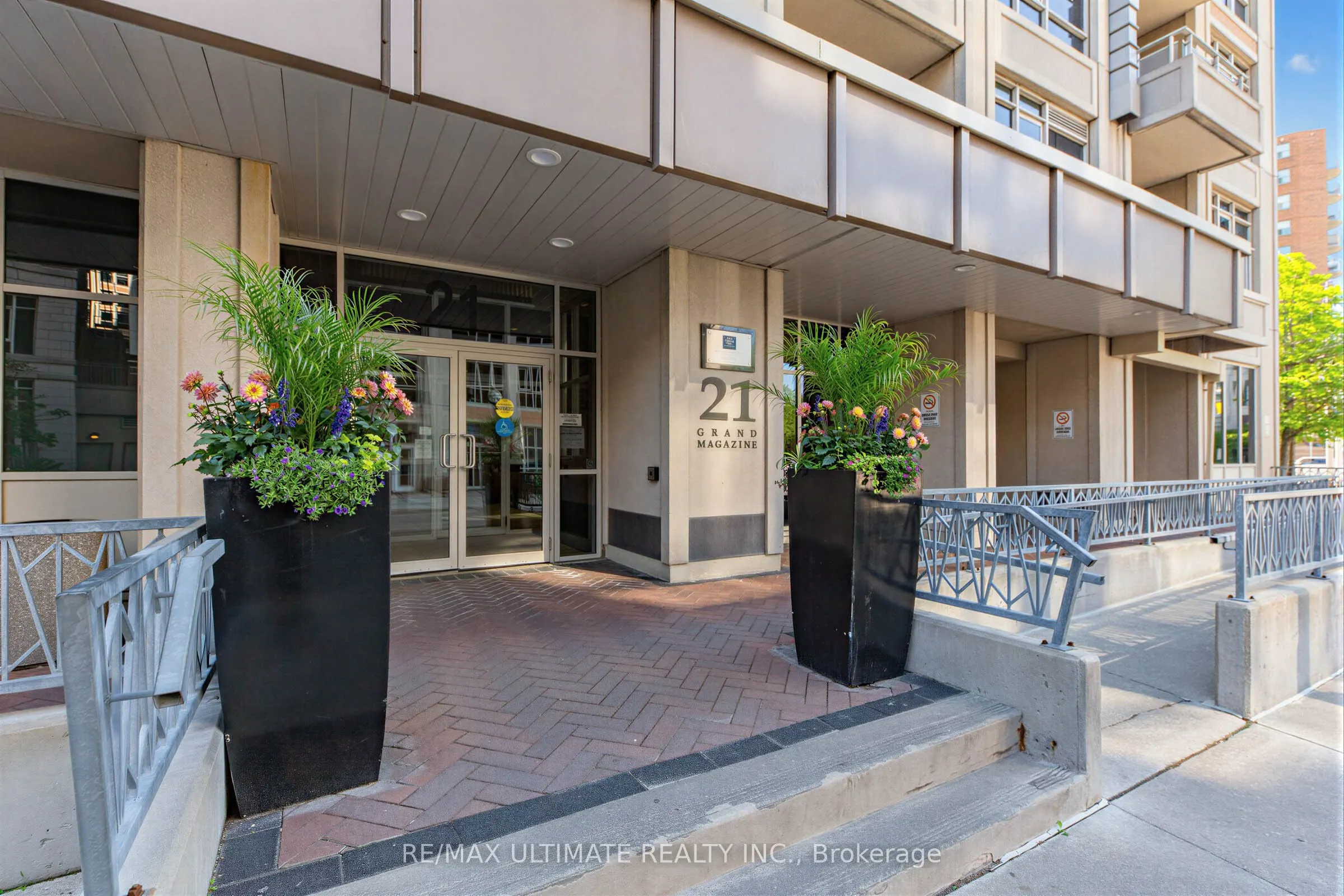 21 Grand Magazine Street #2301