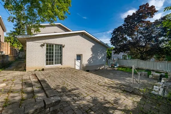 1 Snowcrest Avenue