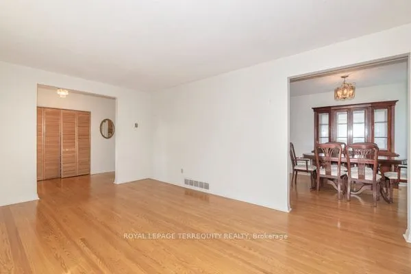 1 Snowcrest Avenue