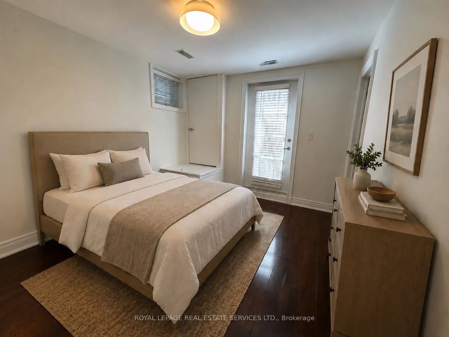 87 Lawrence Avenue W ##1