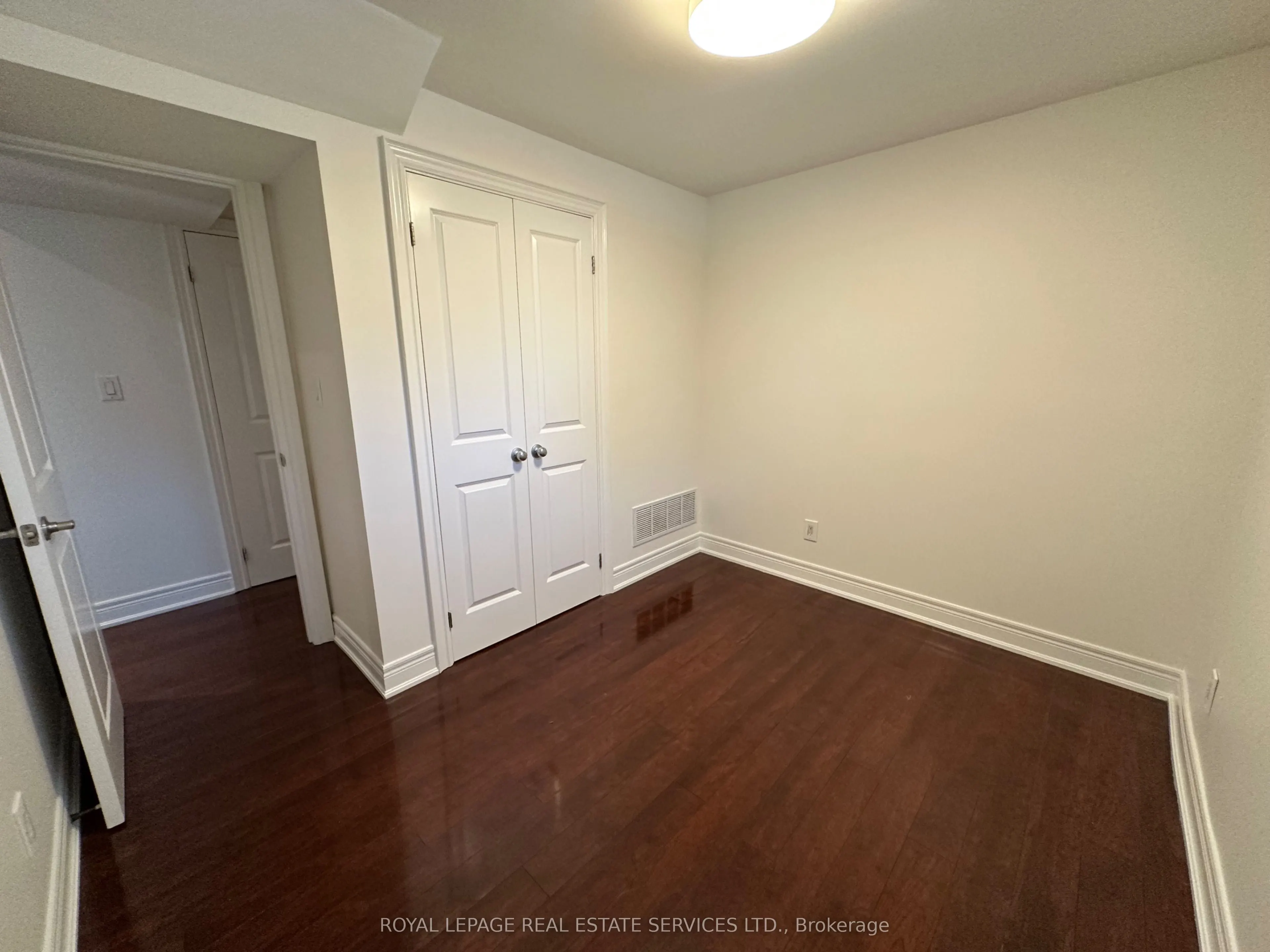 87 Lawrence Avenue W ##1