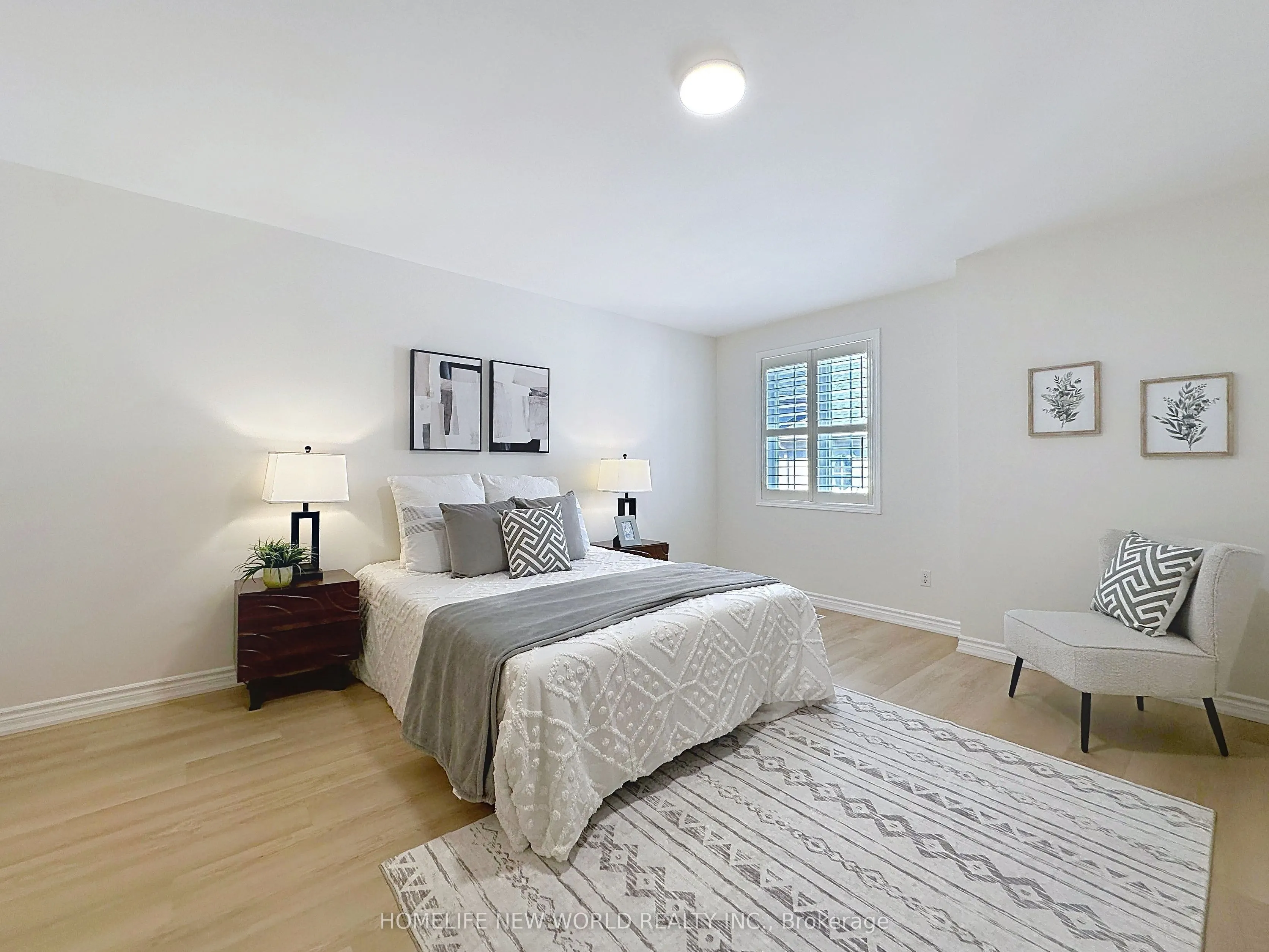 16 Humberstone Drive #102