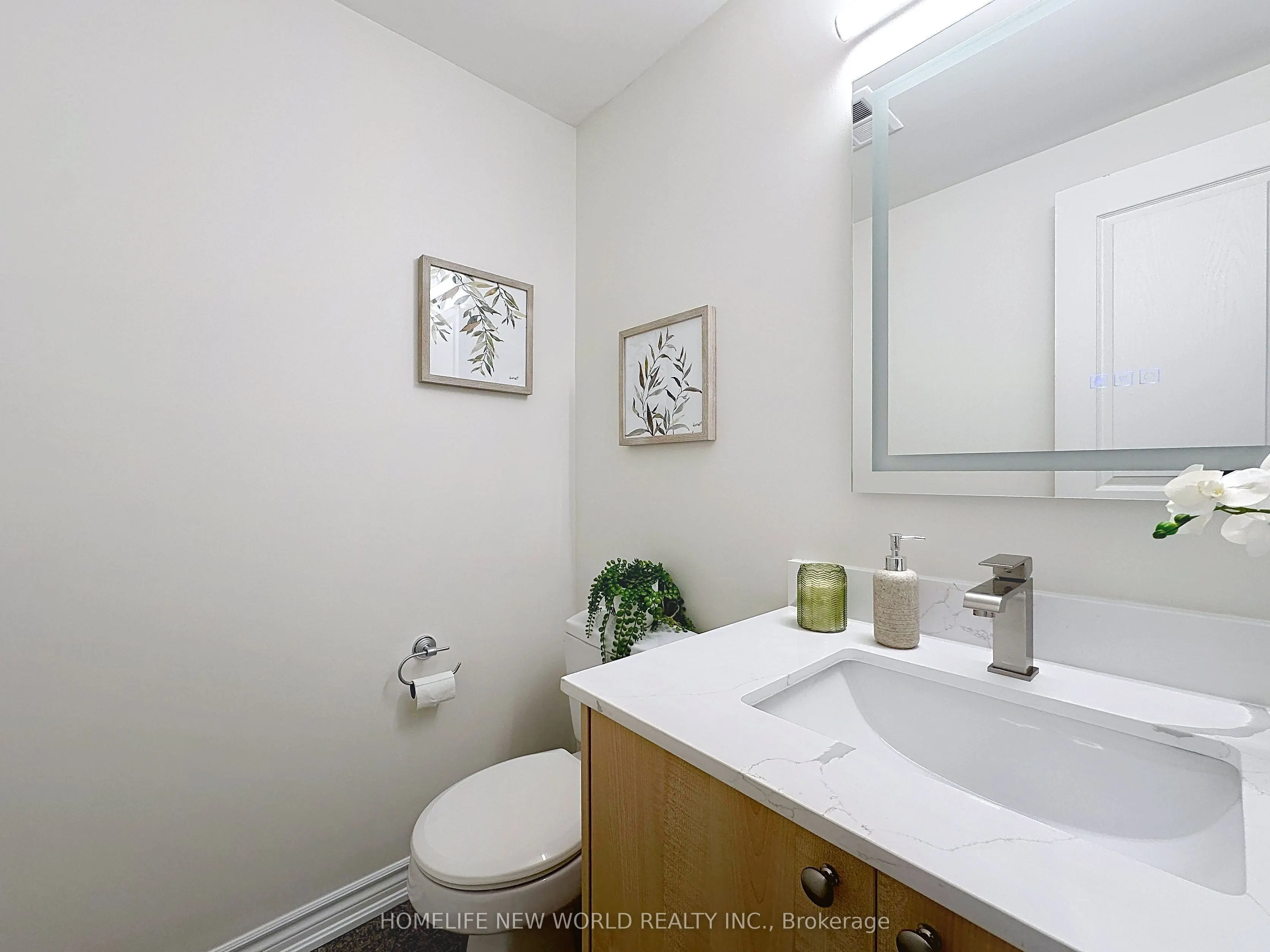 16 Humberstone Drive #102