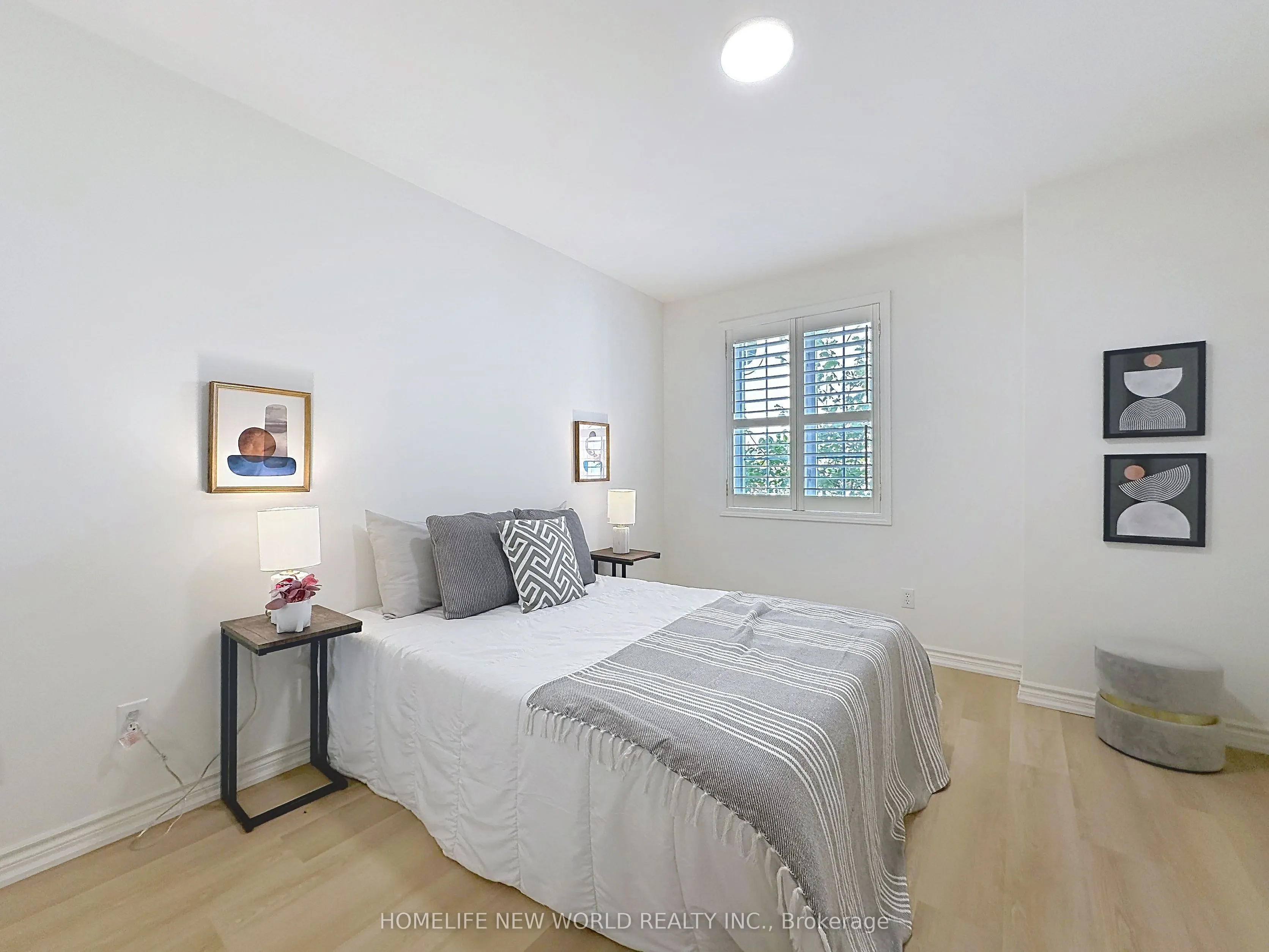 16 Humberstone Drive #102
