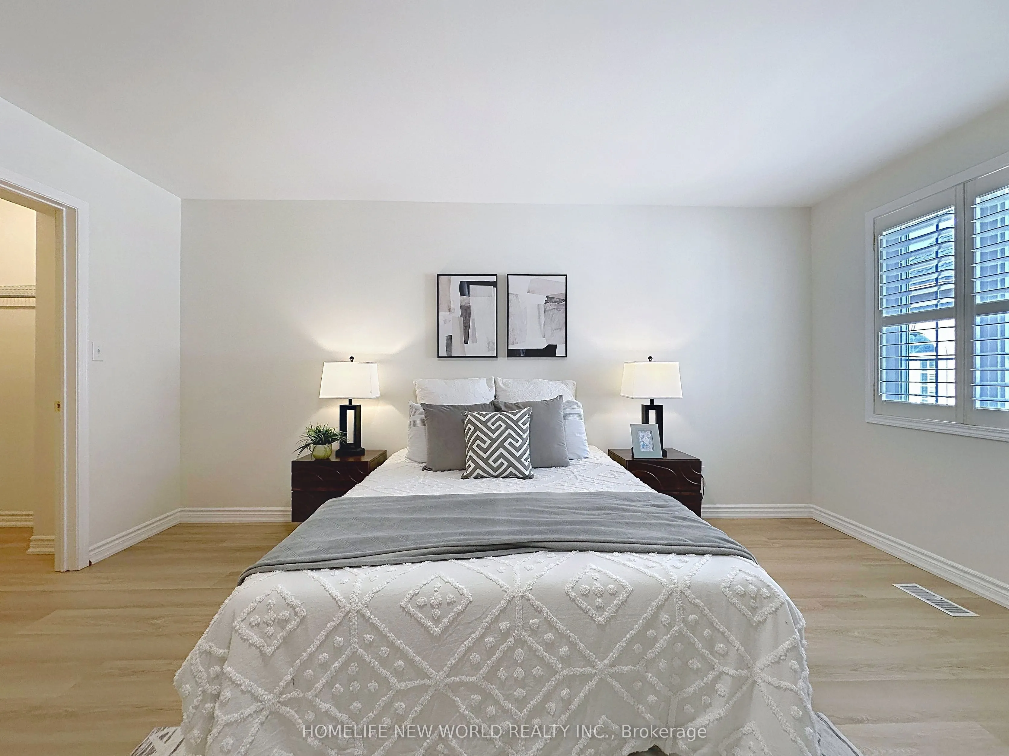 16 Humberstone Drive #102