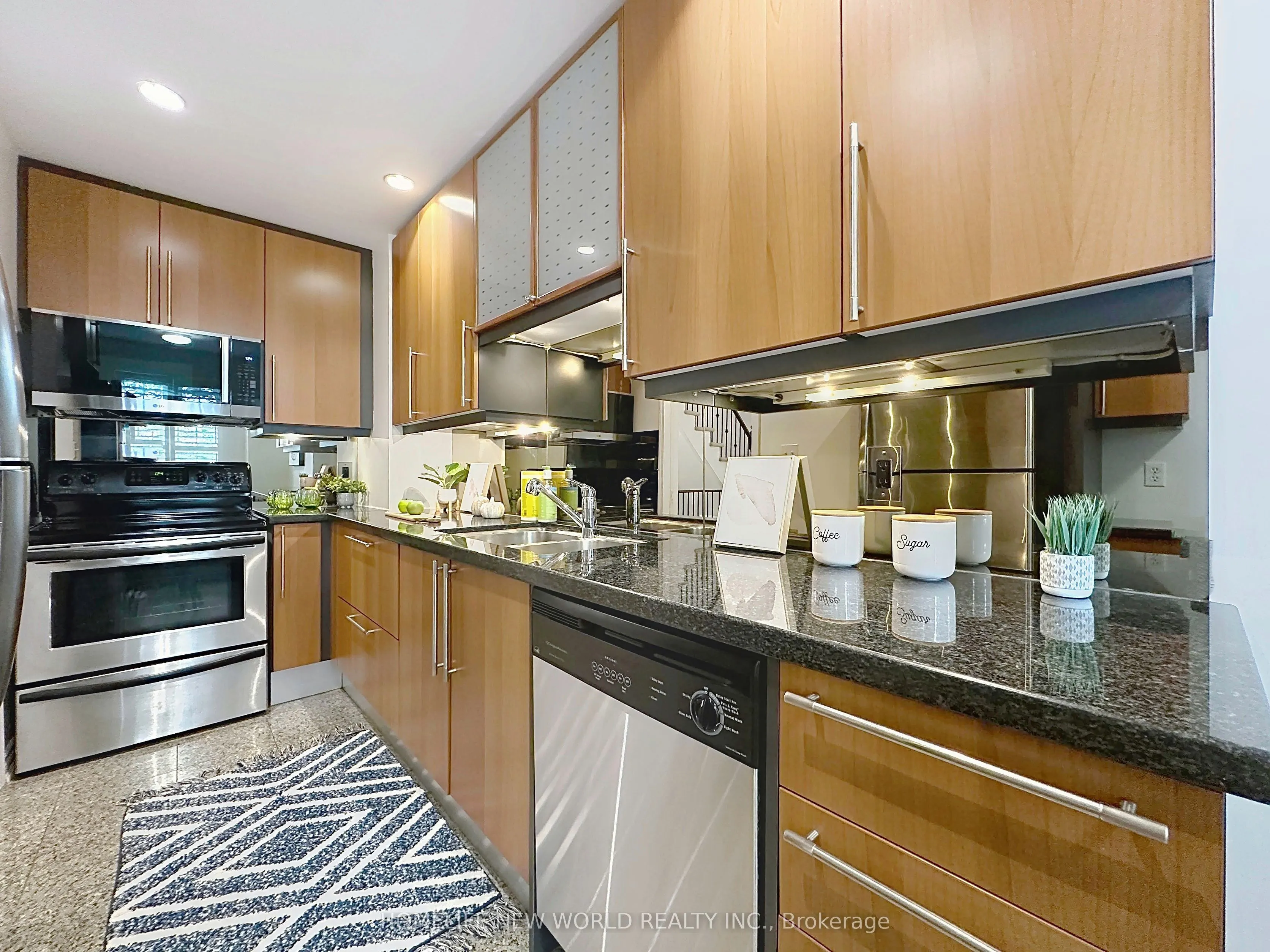 16 Humberstone Drive #102