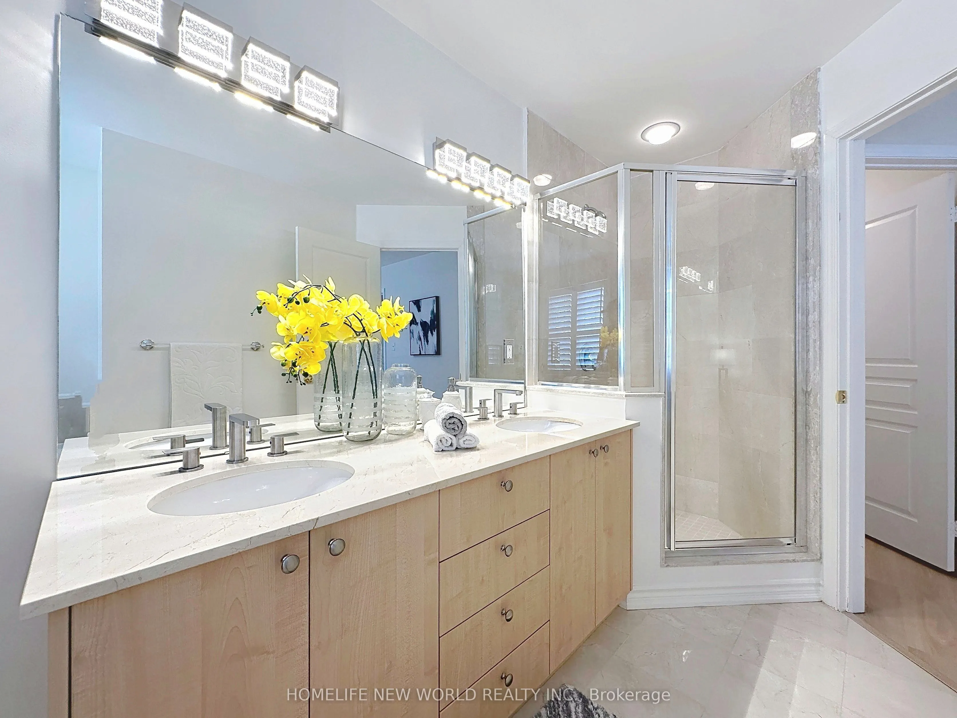16 Humberstone Drive #102