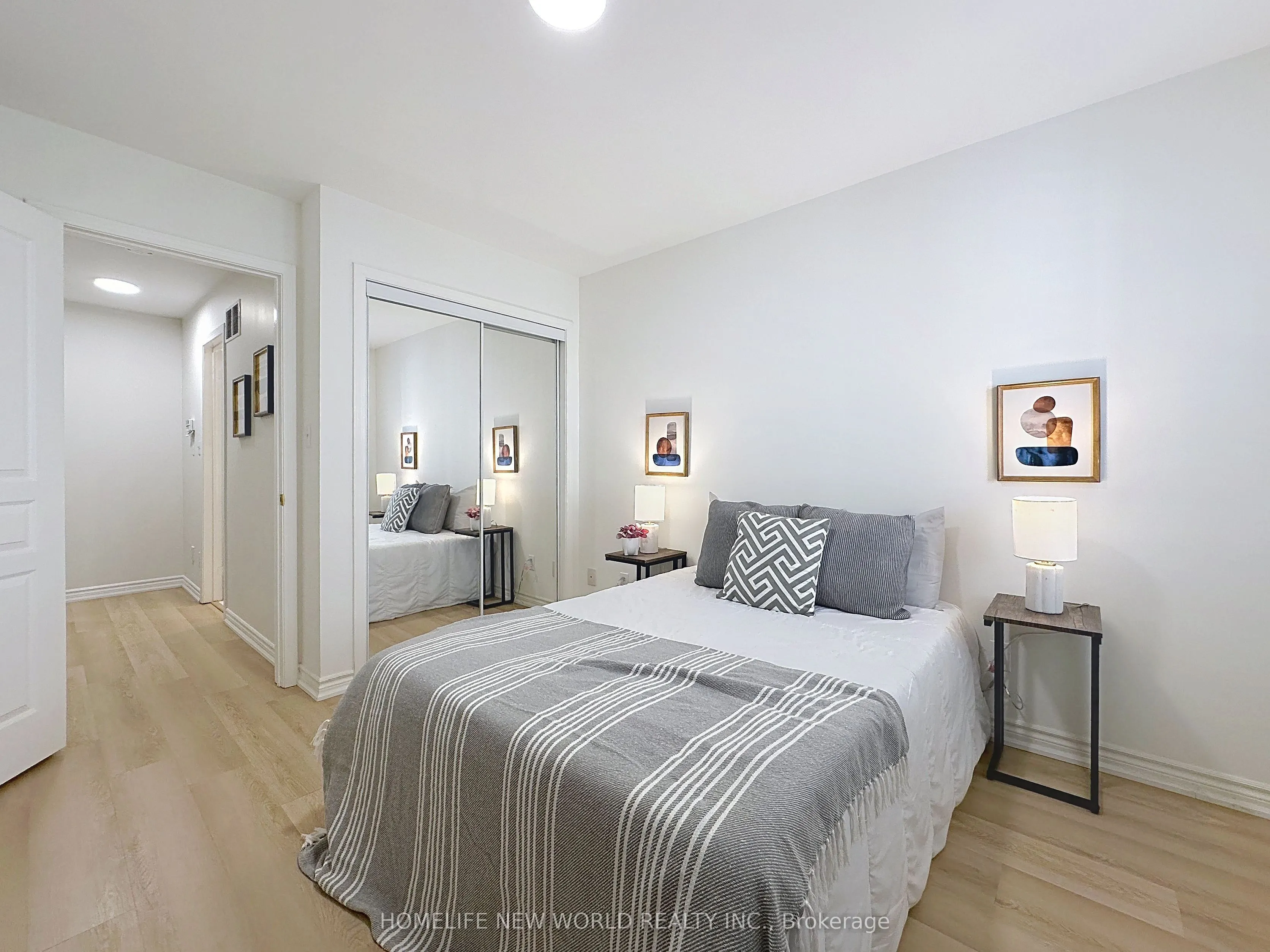 16 Humberstone Drive #102