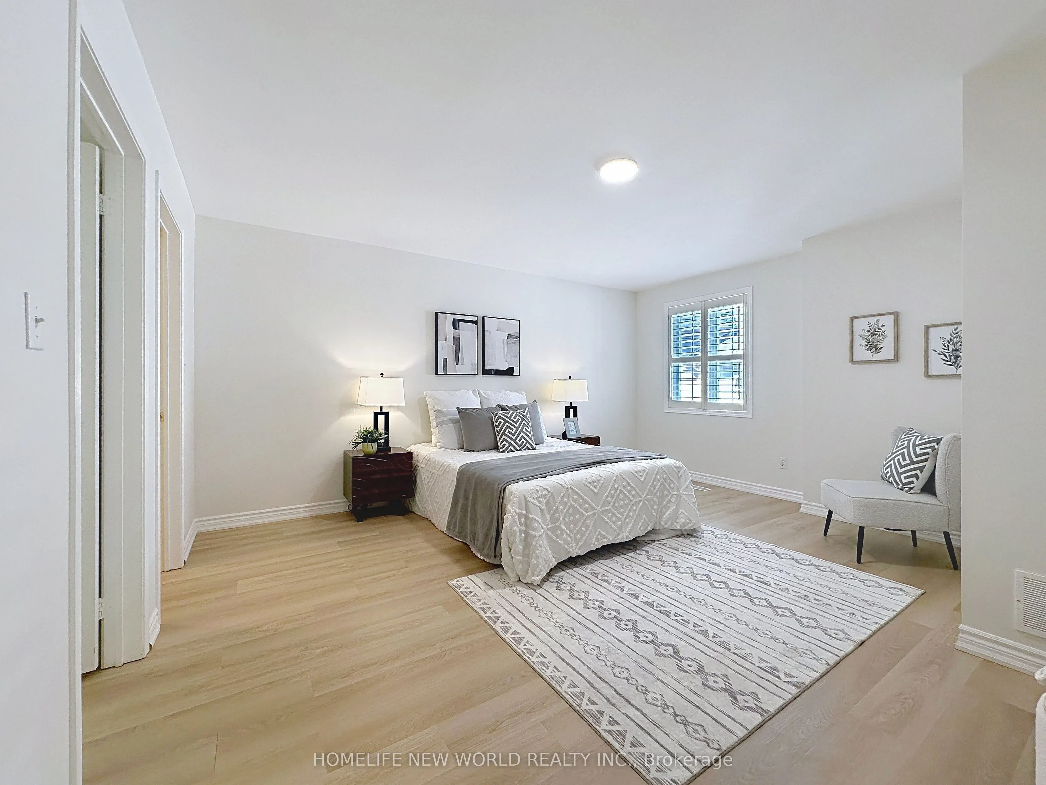 16 Humberstone Drive #102
