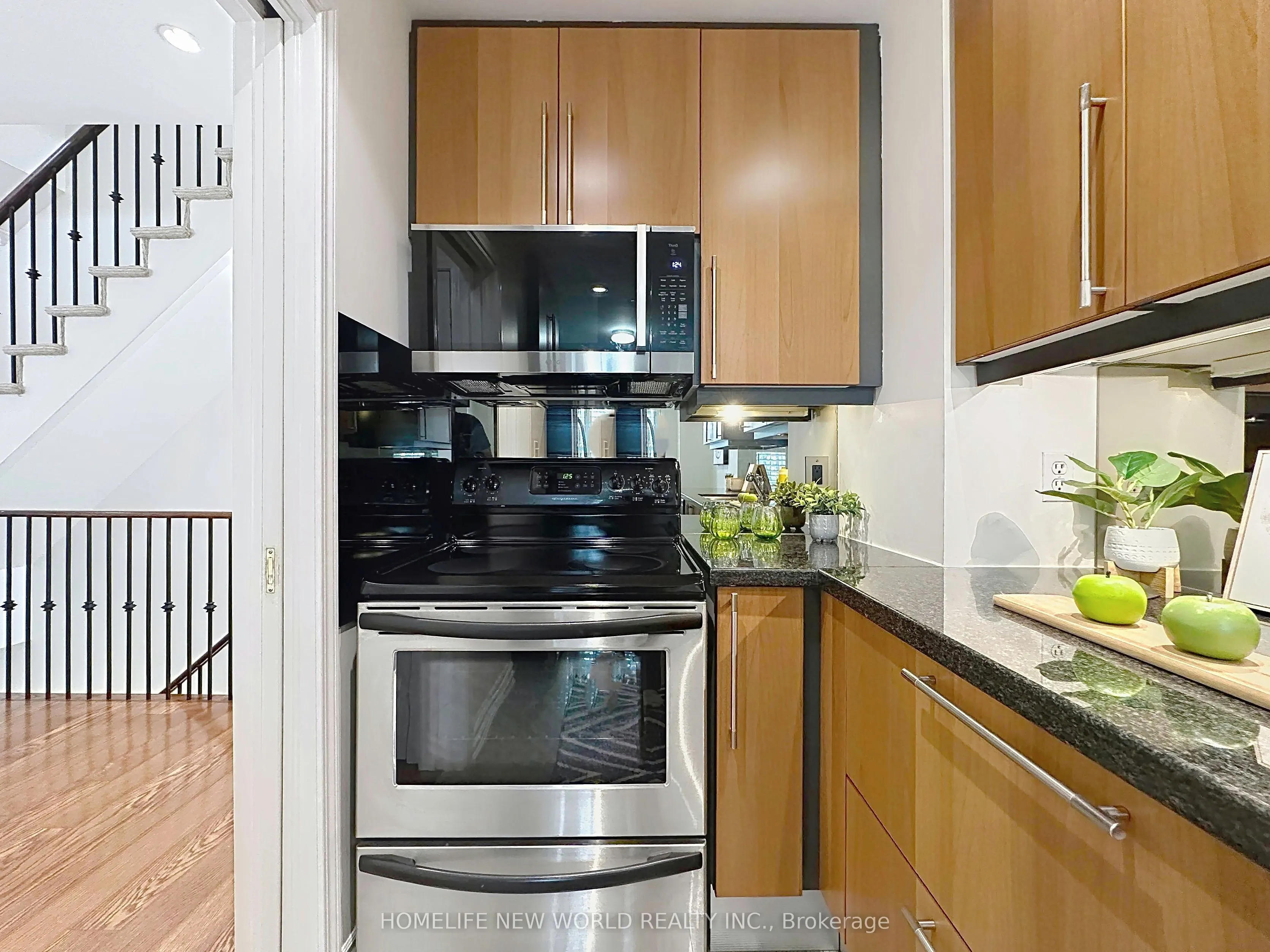 16 Humberstone Drive #102