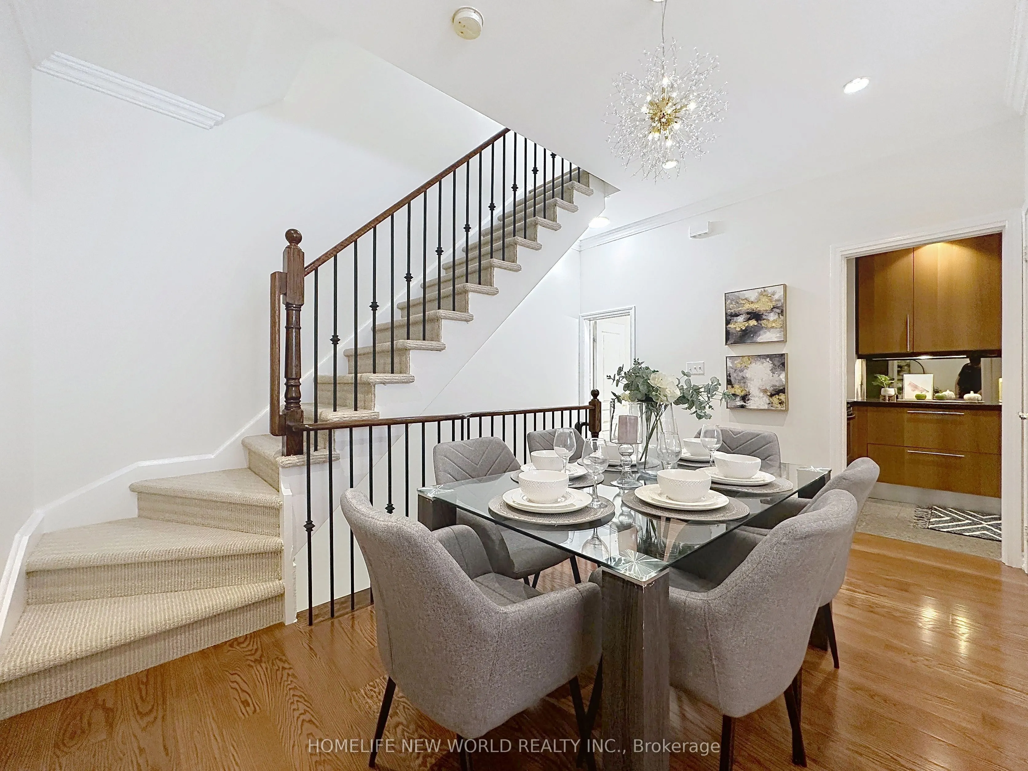 16 Humberstone Drive #102