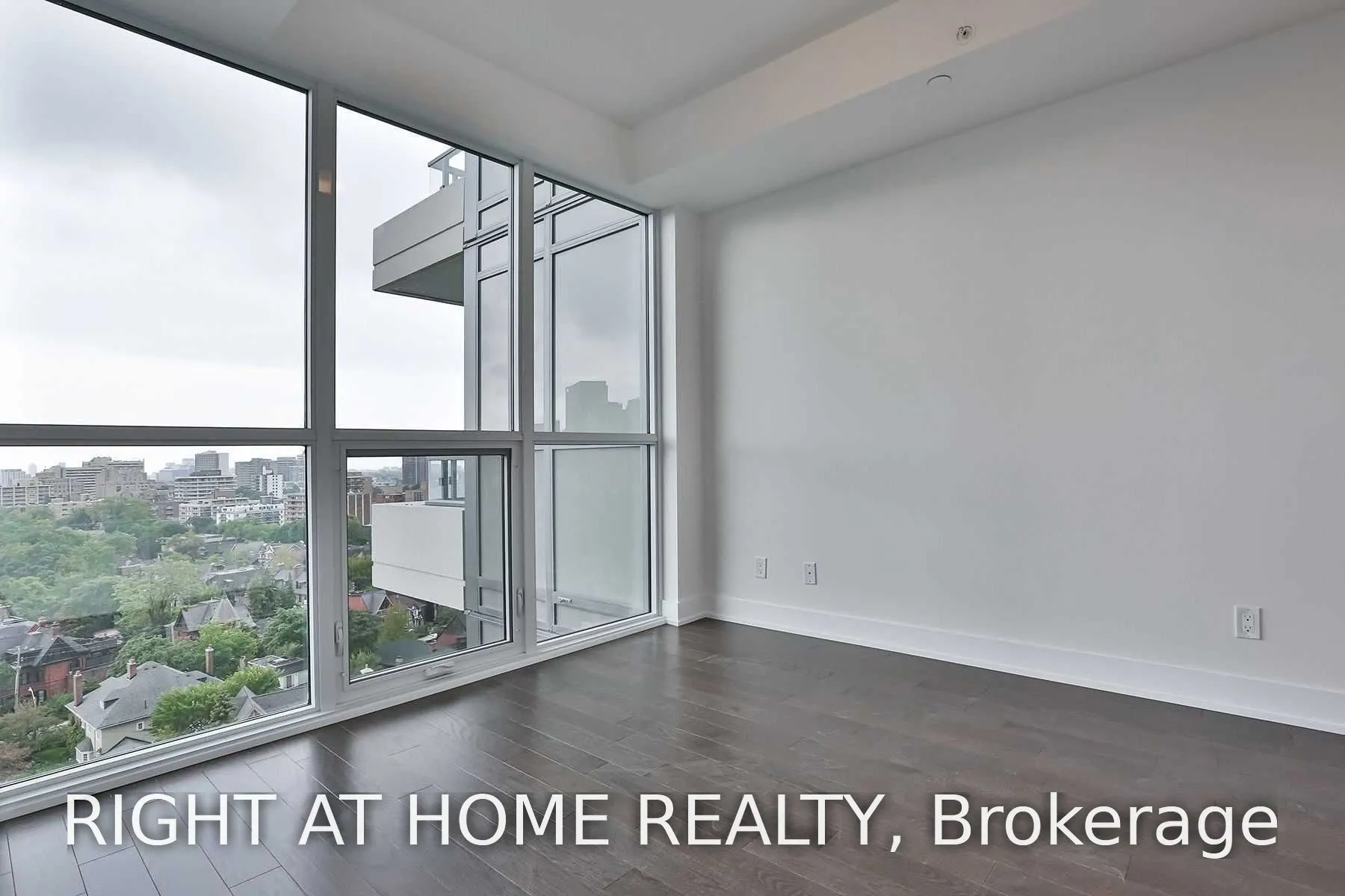 181 Bedford Avenue #1307