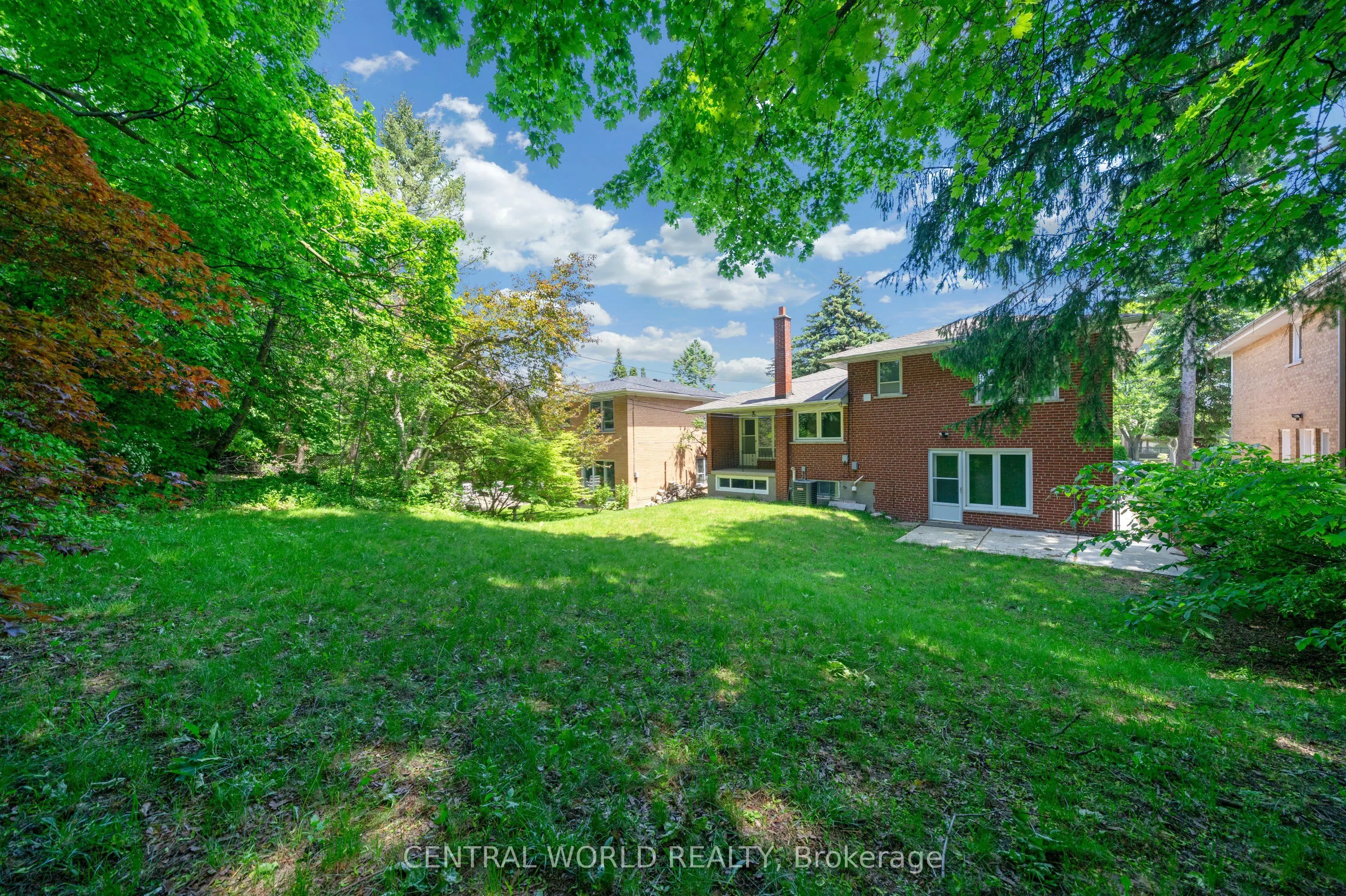 38 Denrock Drive