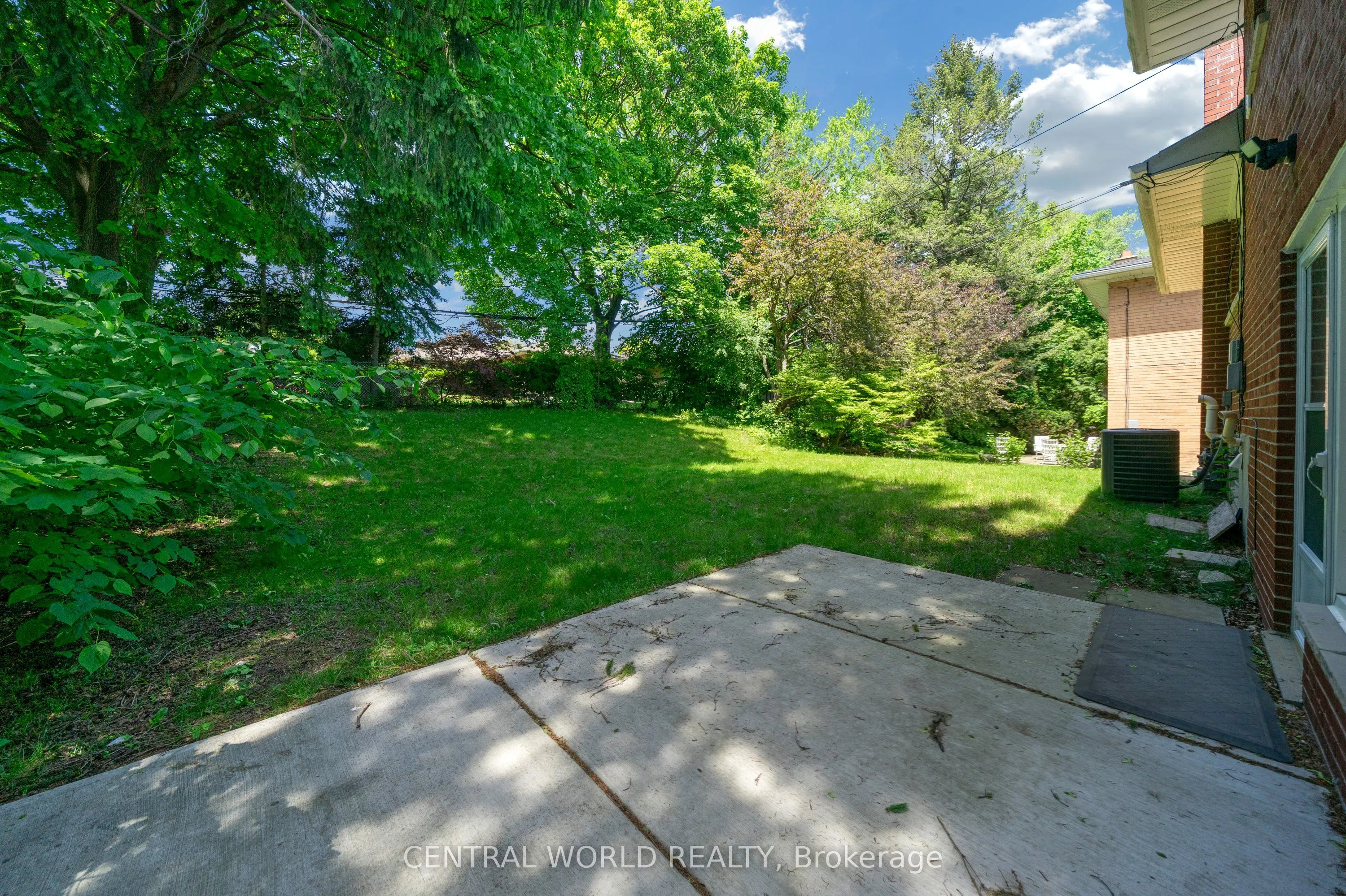 38 Denrock Drive