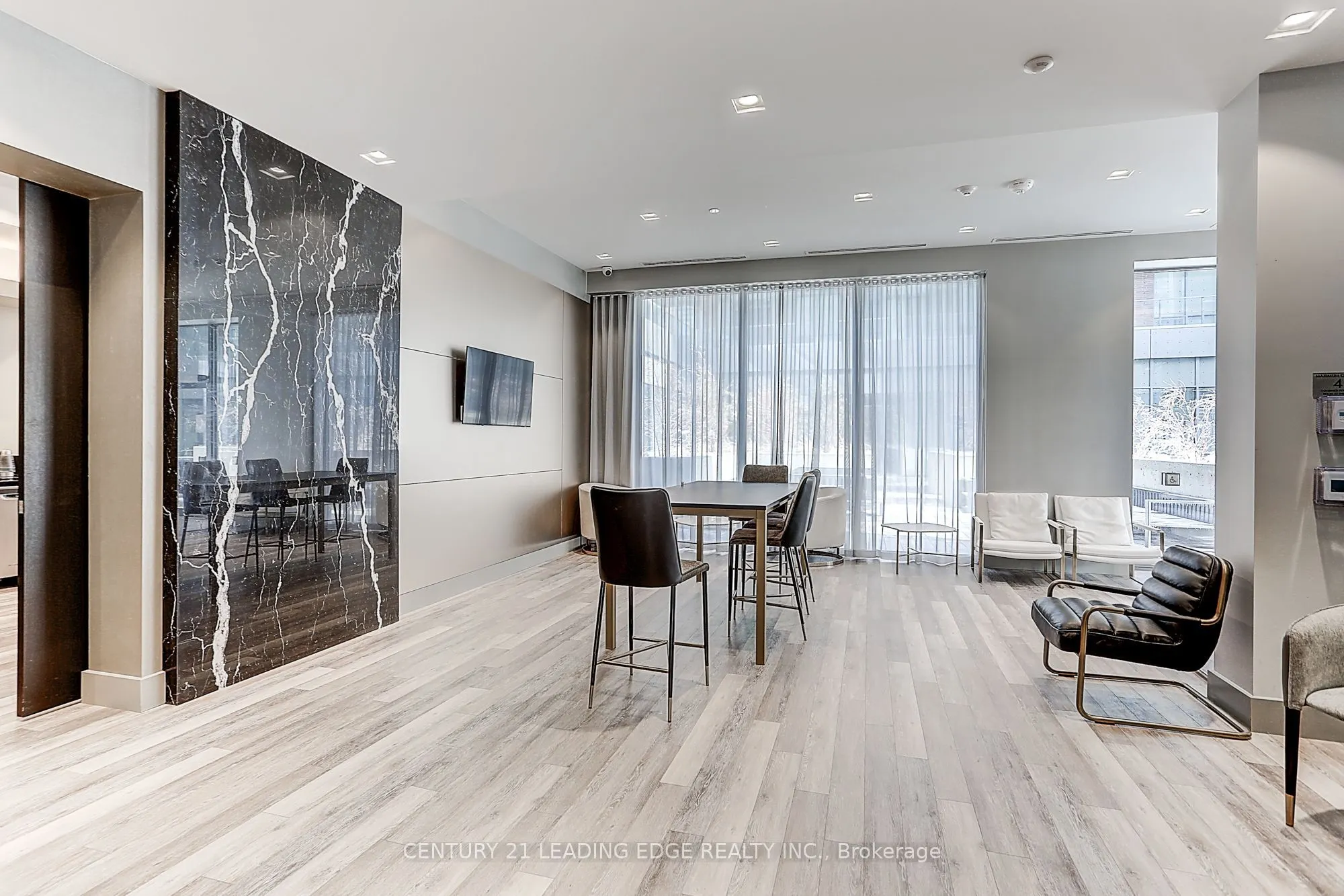 38 Forest Manor Road #1010