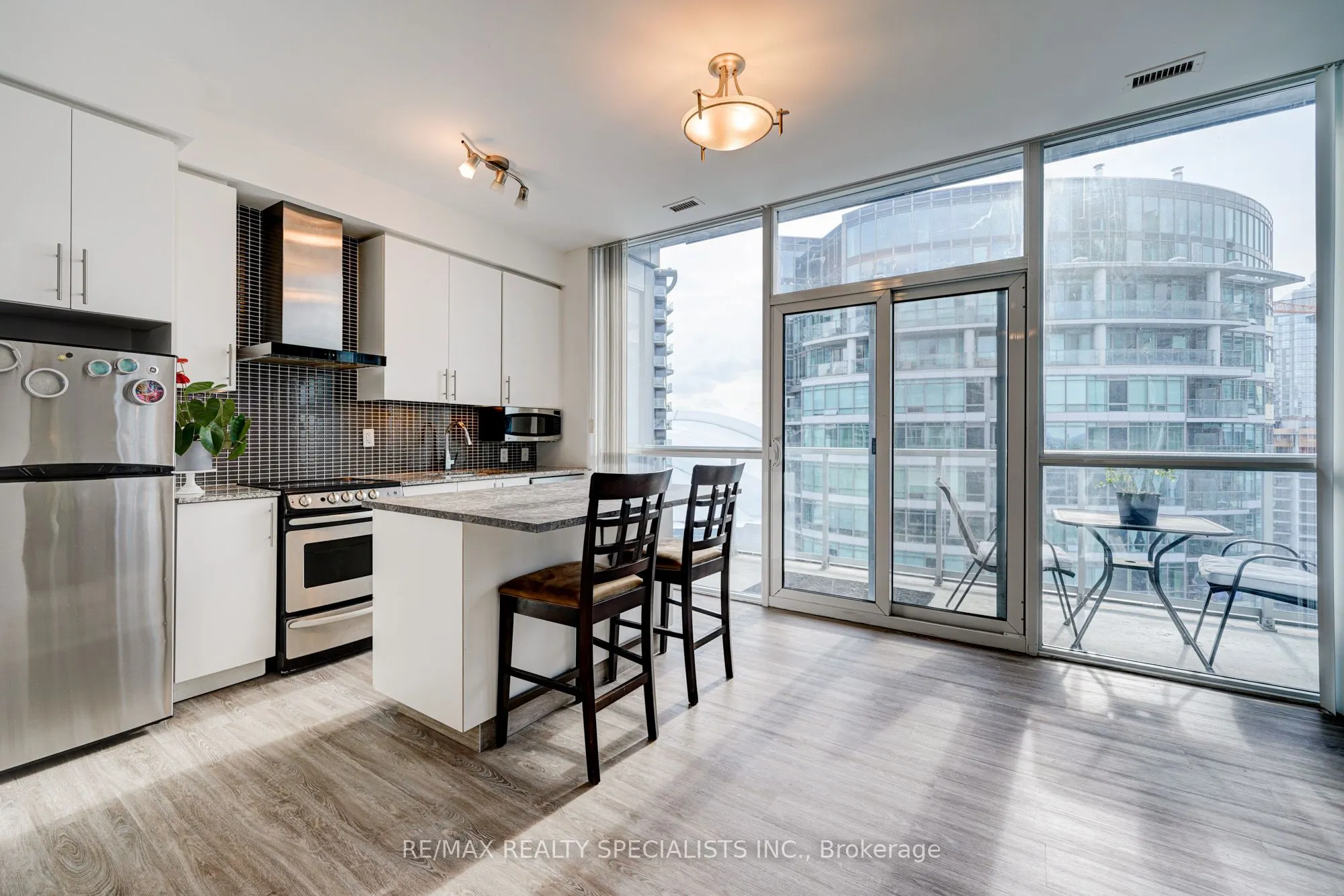 352 Front Street #2305