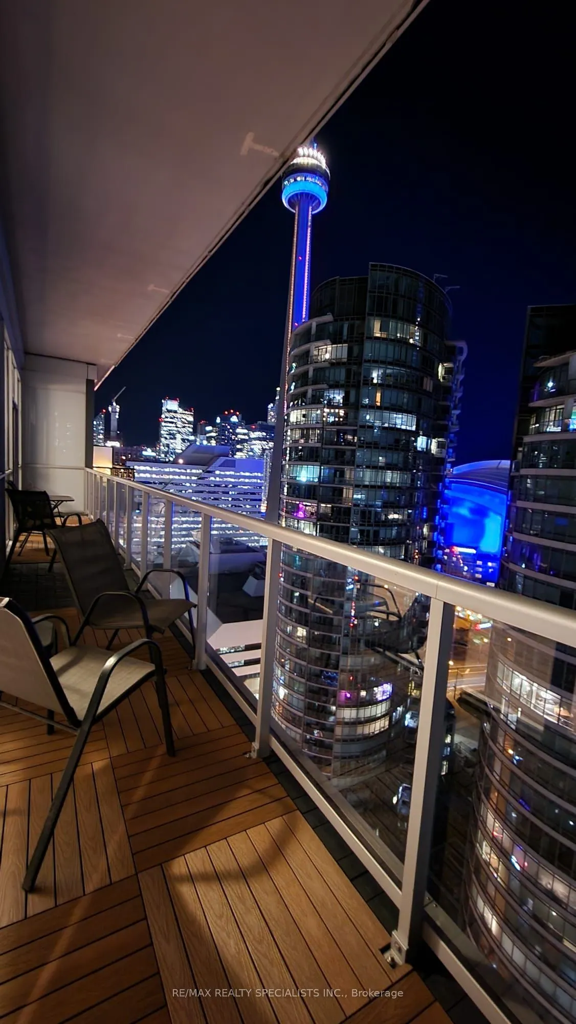 352 Front Street #2305