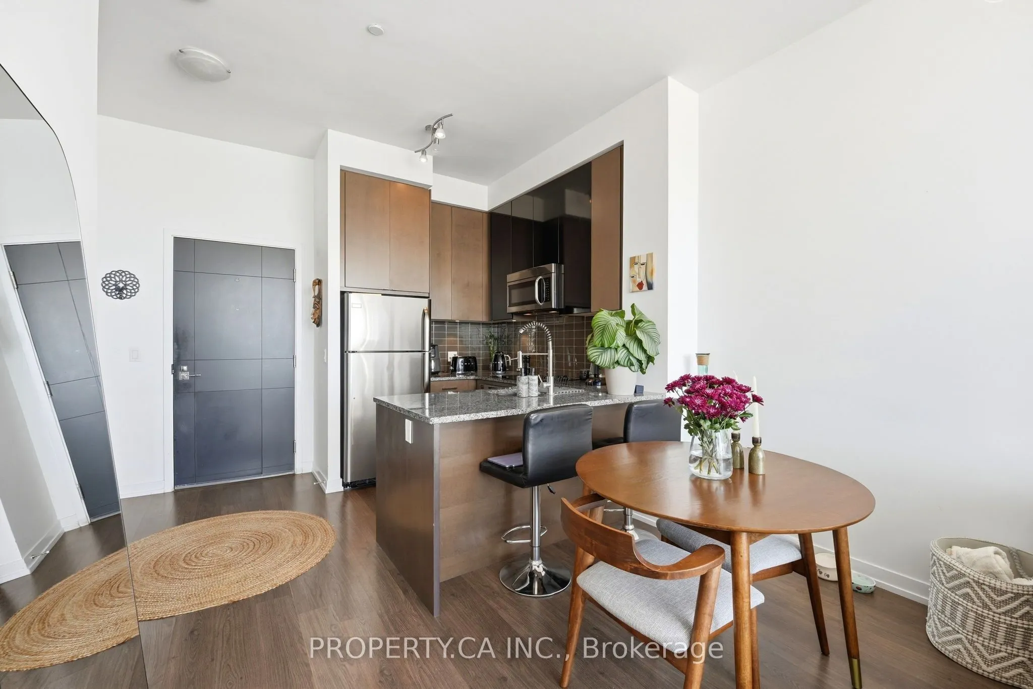 89 Dunfield Avenue #Ph3608