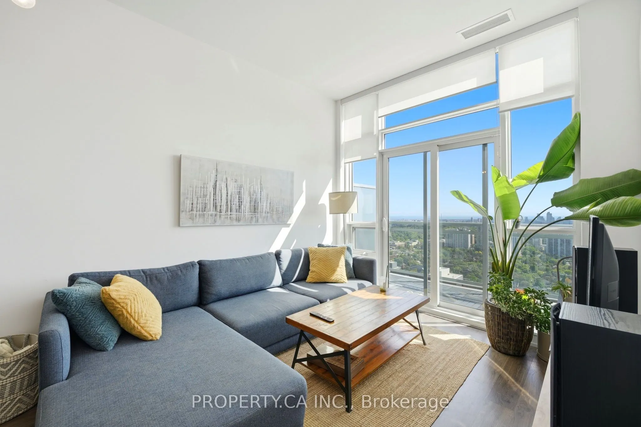 89 Dunfield Avenue #Ph3608