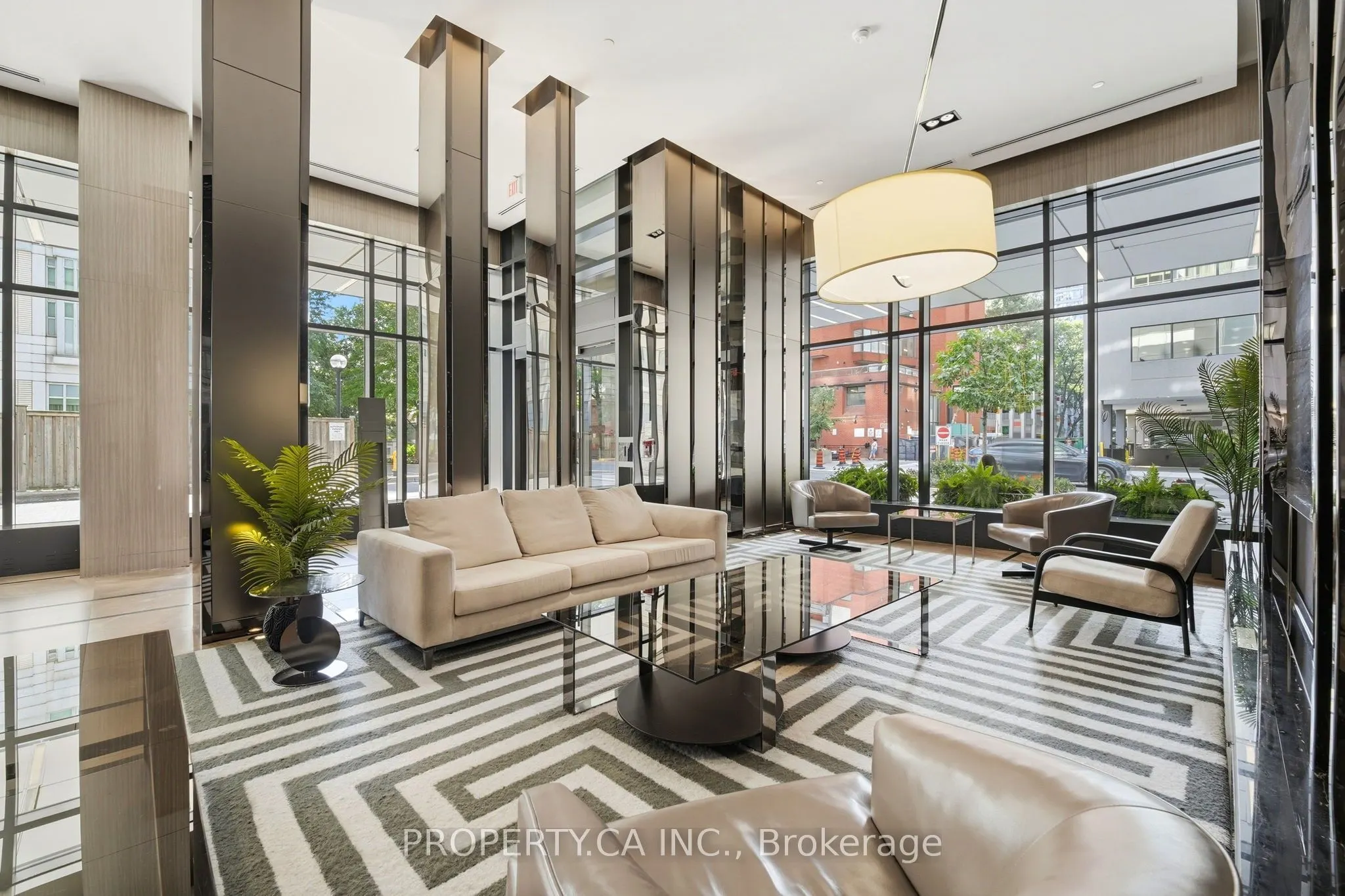 89 Dunfield Avenue #Ph3608