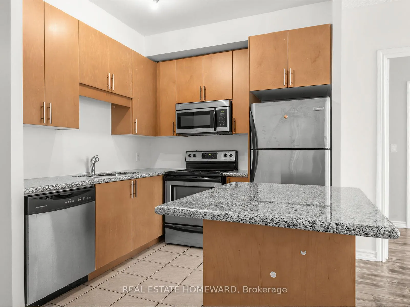 133 Wynford Drive #402