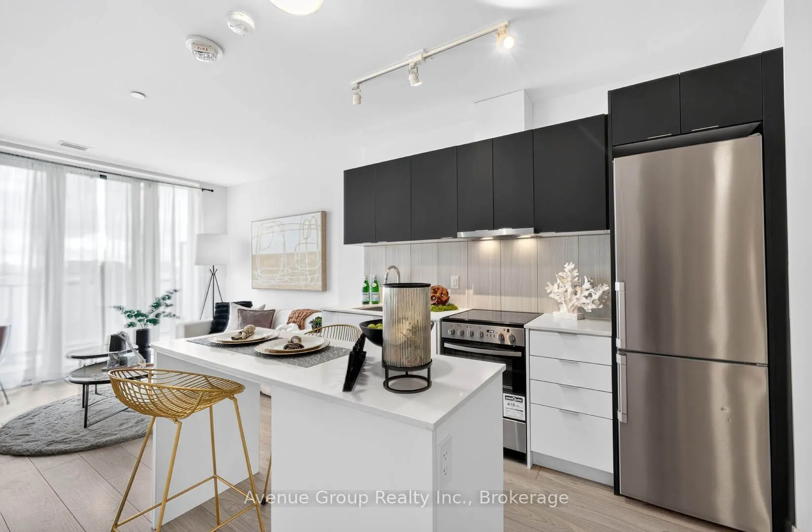 8 Tippett Road #616