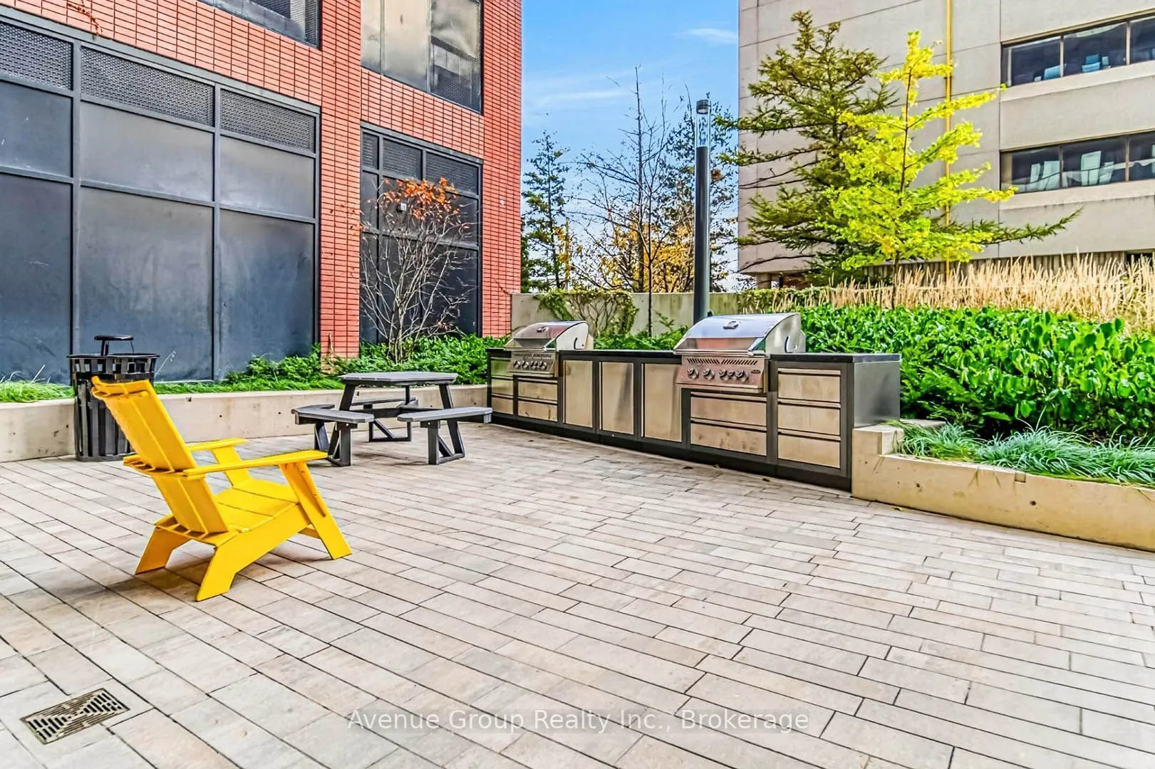 8 Tippett Road #616