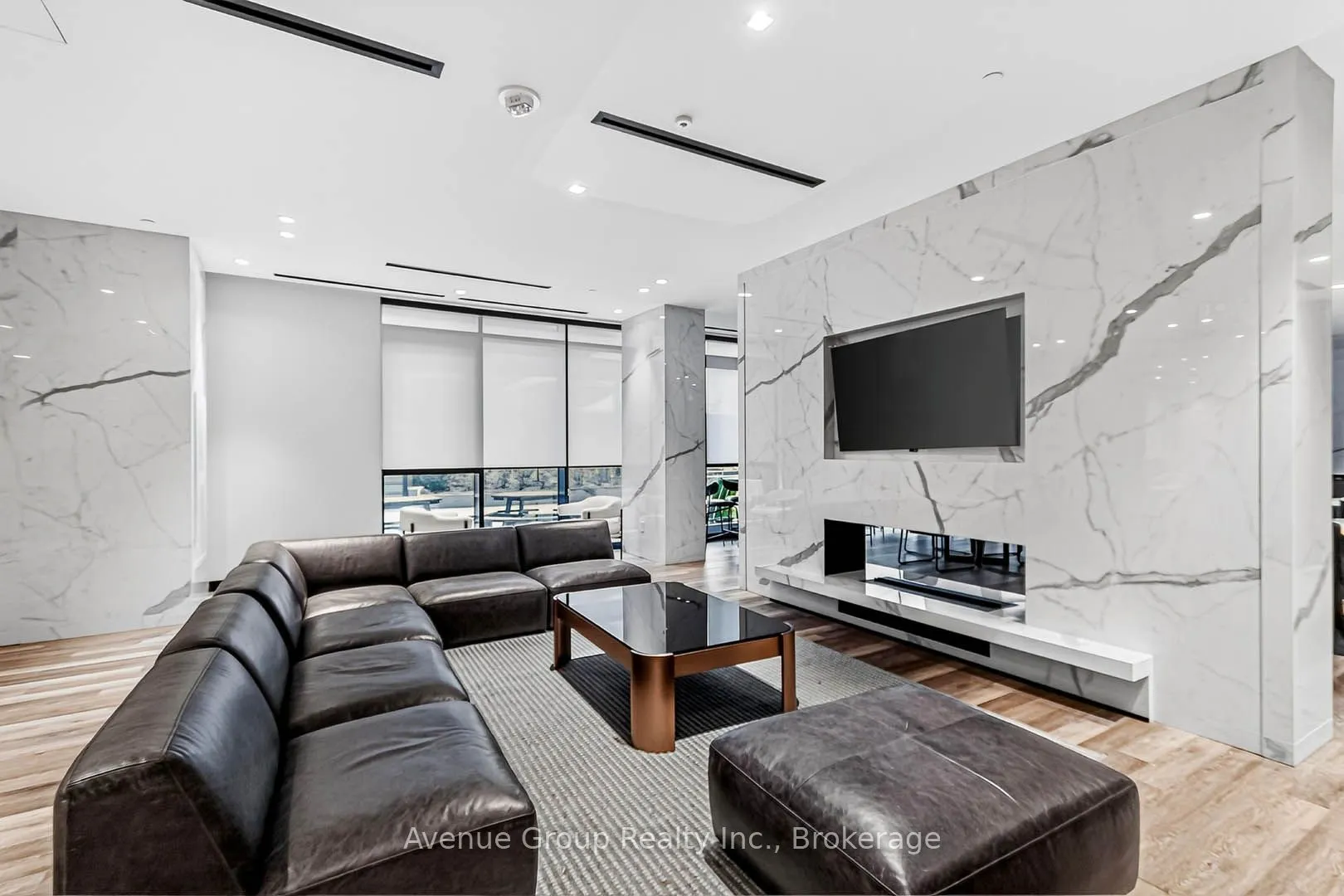 8 Tippett Road #616