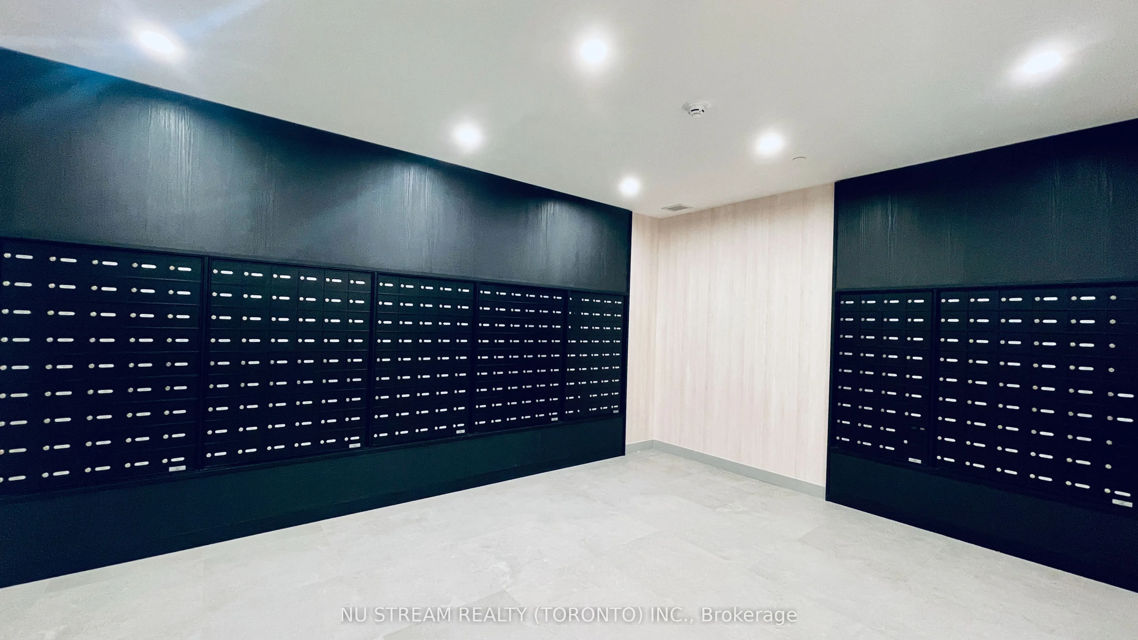 91 Montclair Avenue #1502