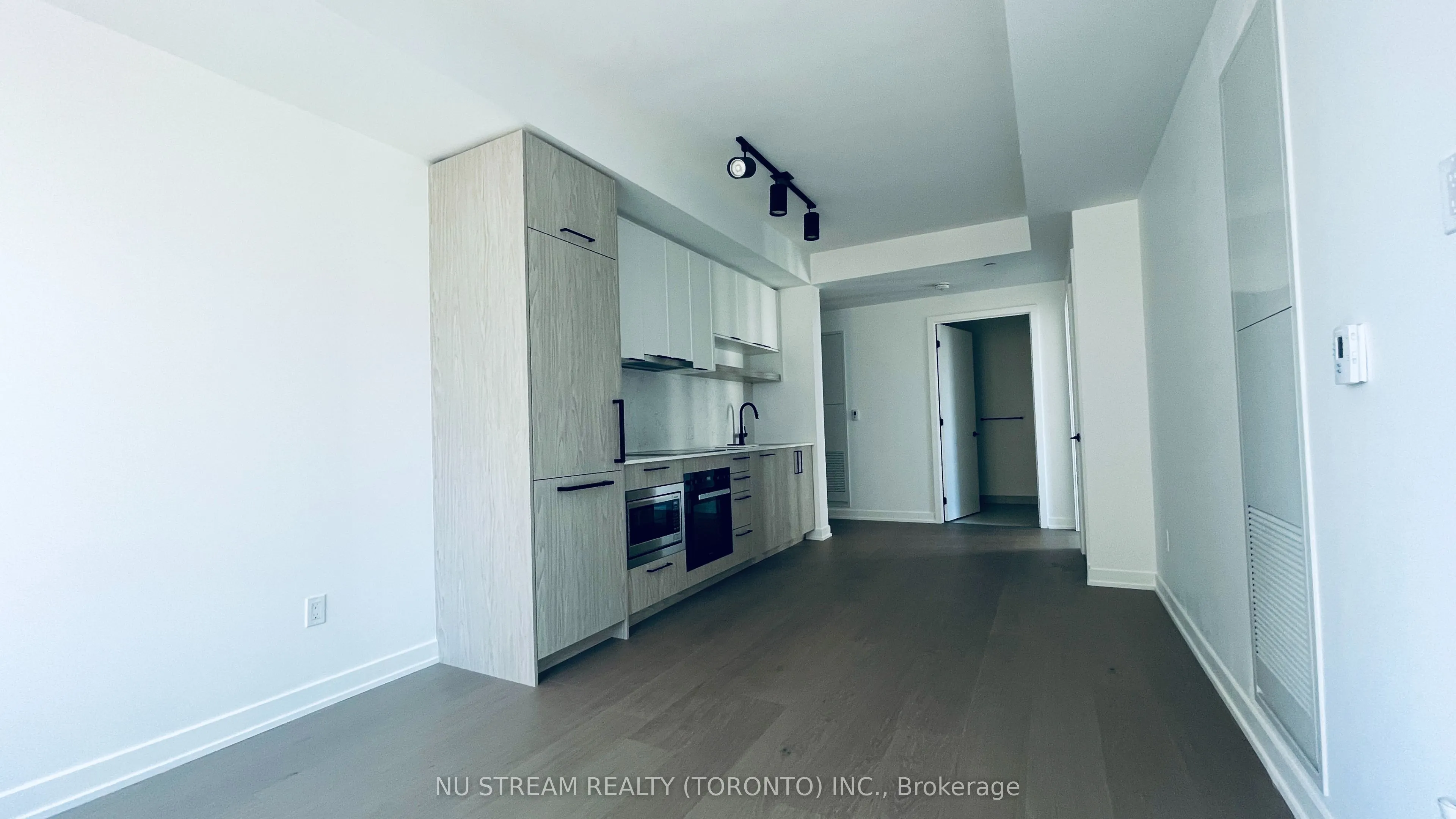 91 Montclair Avenue #1502