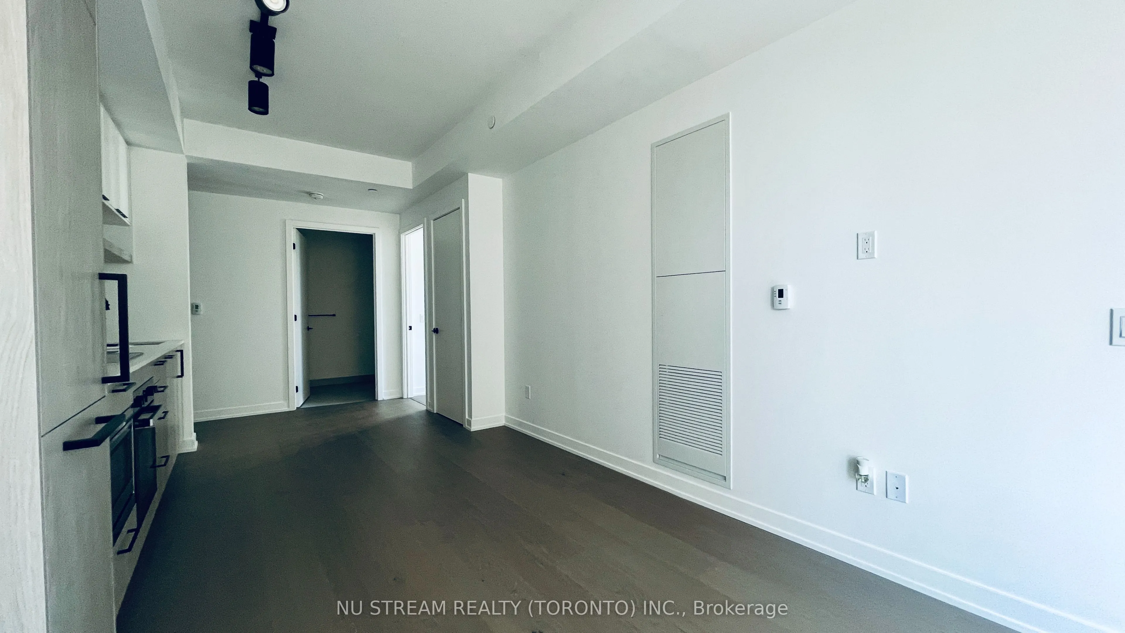 91 Montclair Avenue #1502