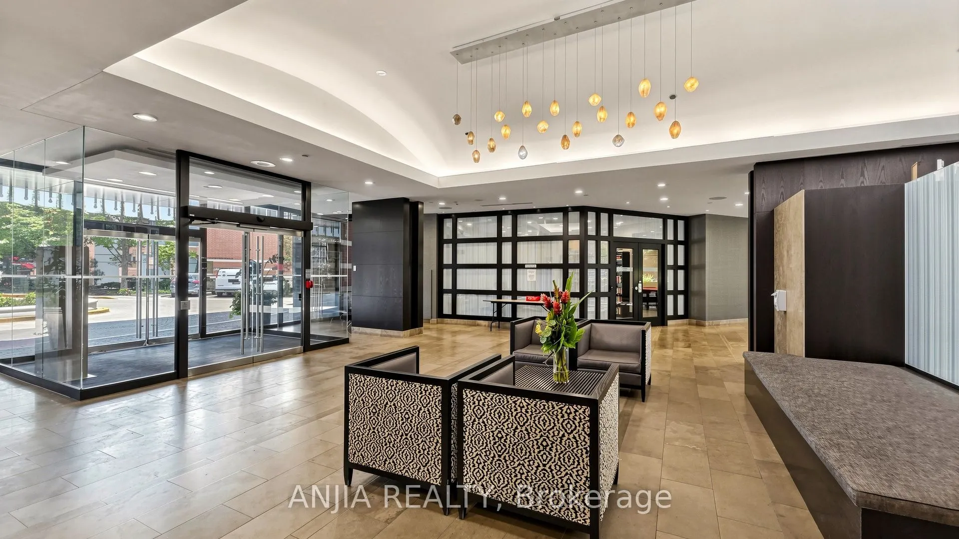 -33 Sheppard Avenue E #2010