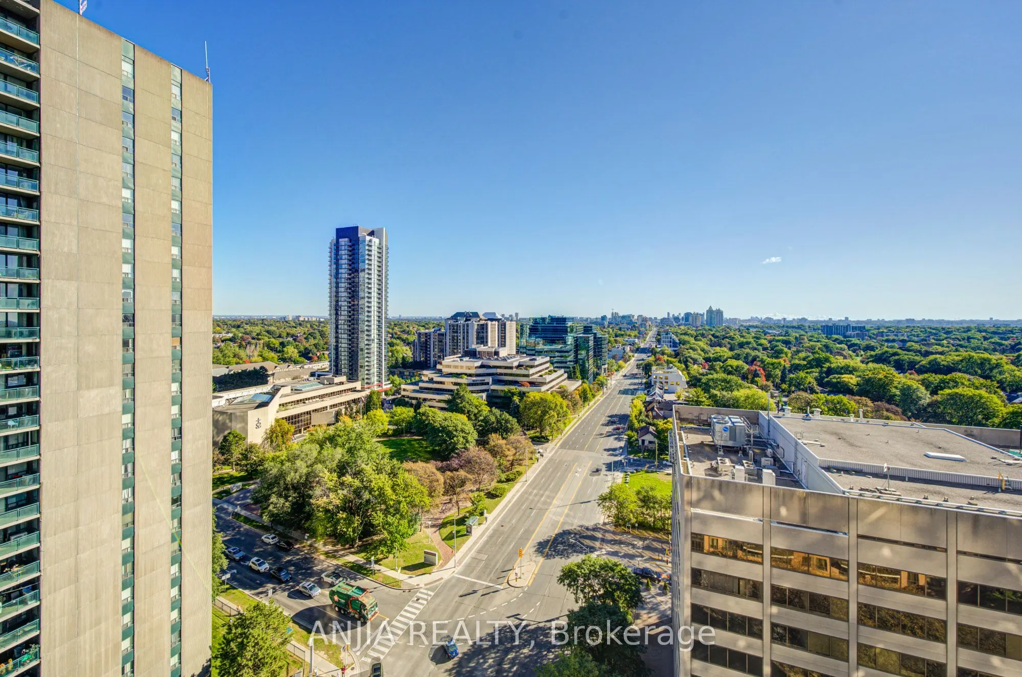 -33 Sheppard Avenue E #2010
