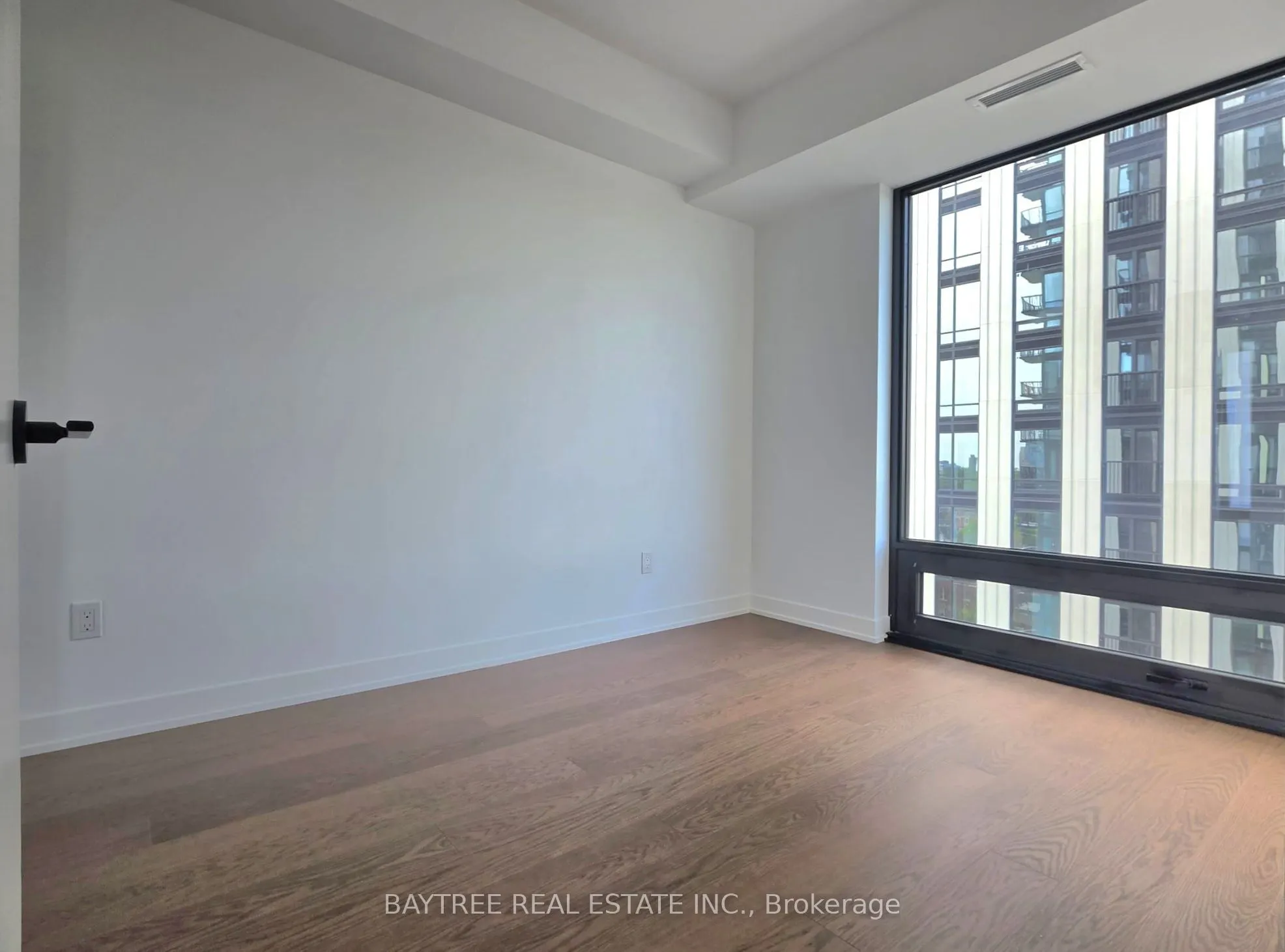 89 Montclair Avenue #1515