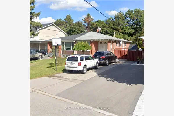 92 Baltray Crescent